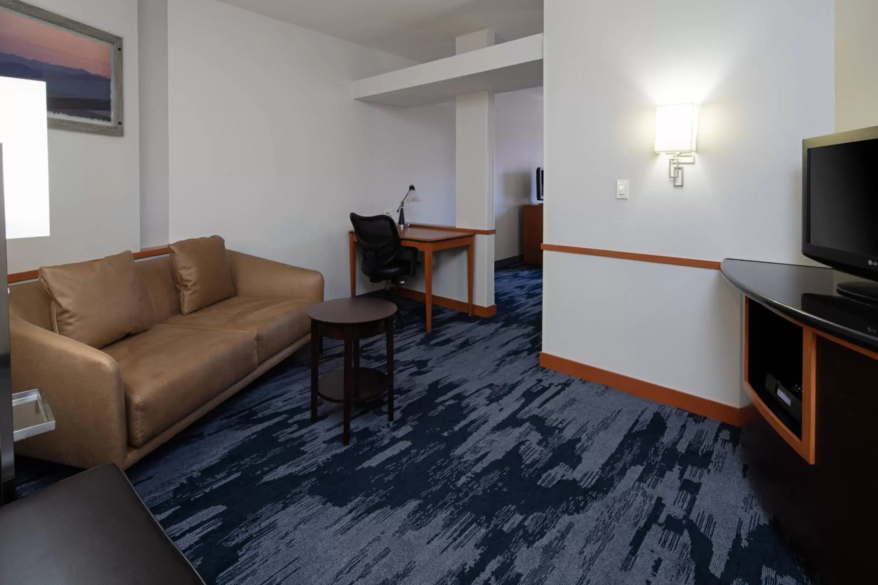 Photo of the whole room, Seating Area in Fairfield Inn & Suites Seattle Bremerton