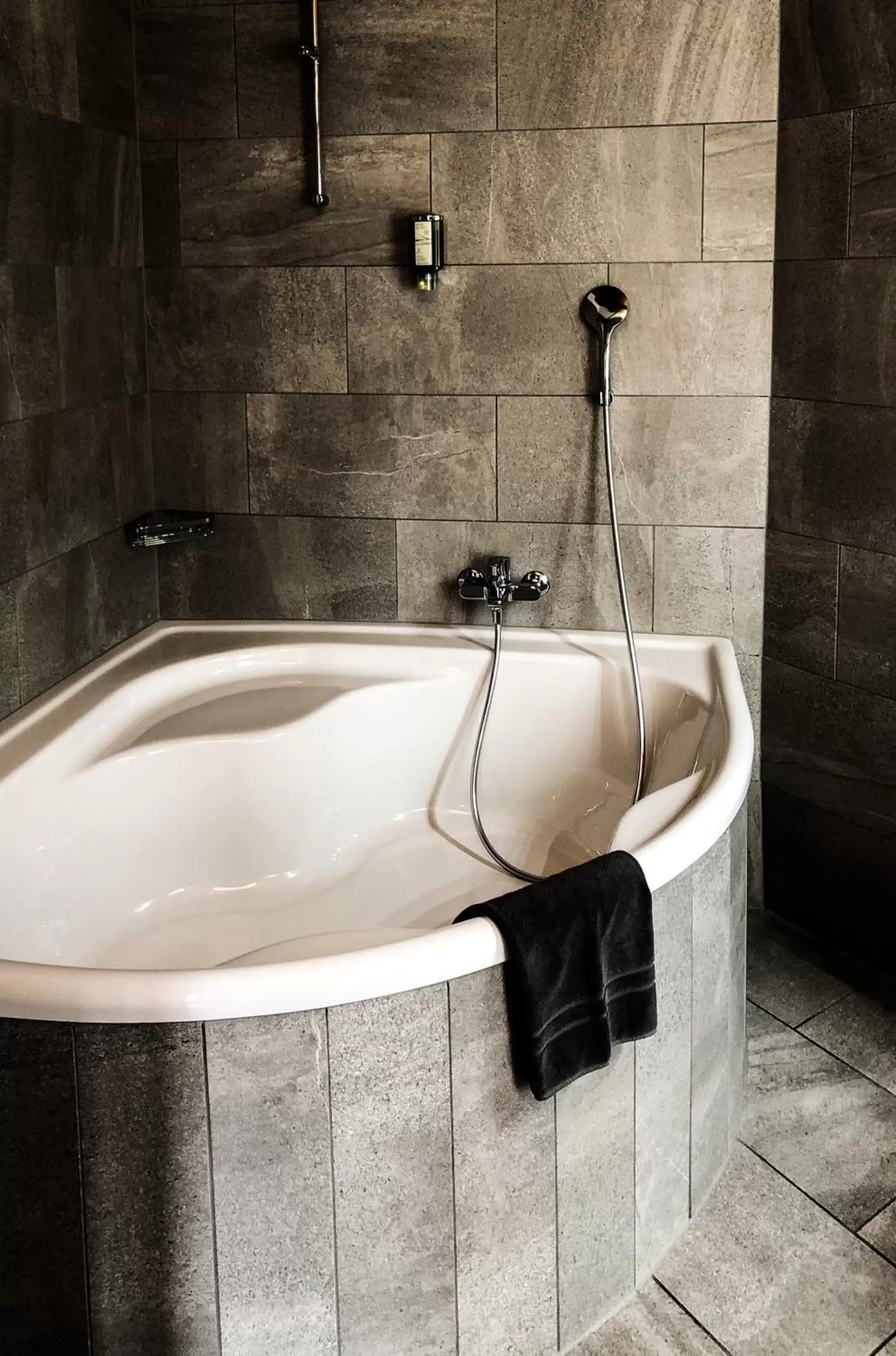 Bathroom in Hôtel La Maison du Prussien