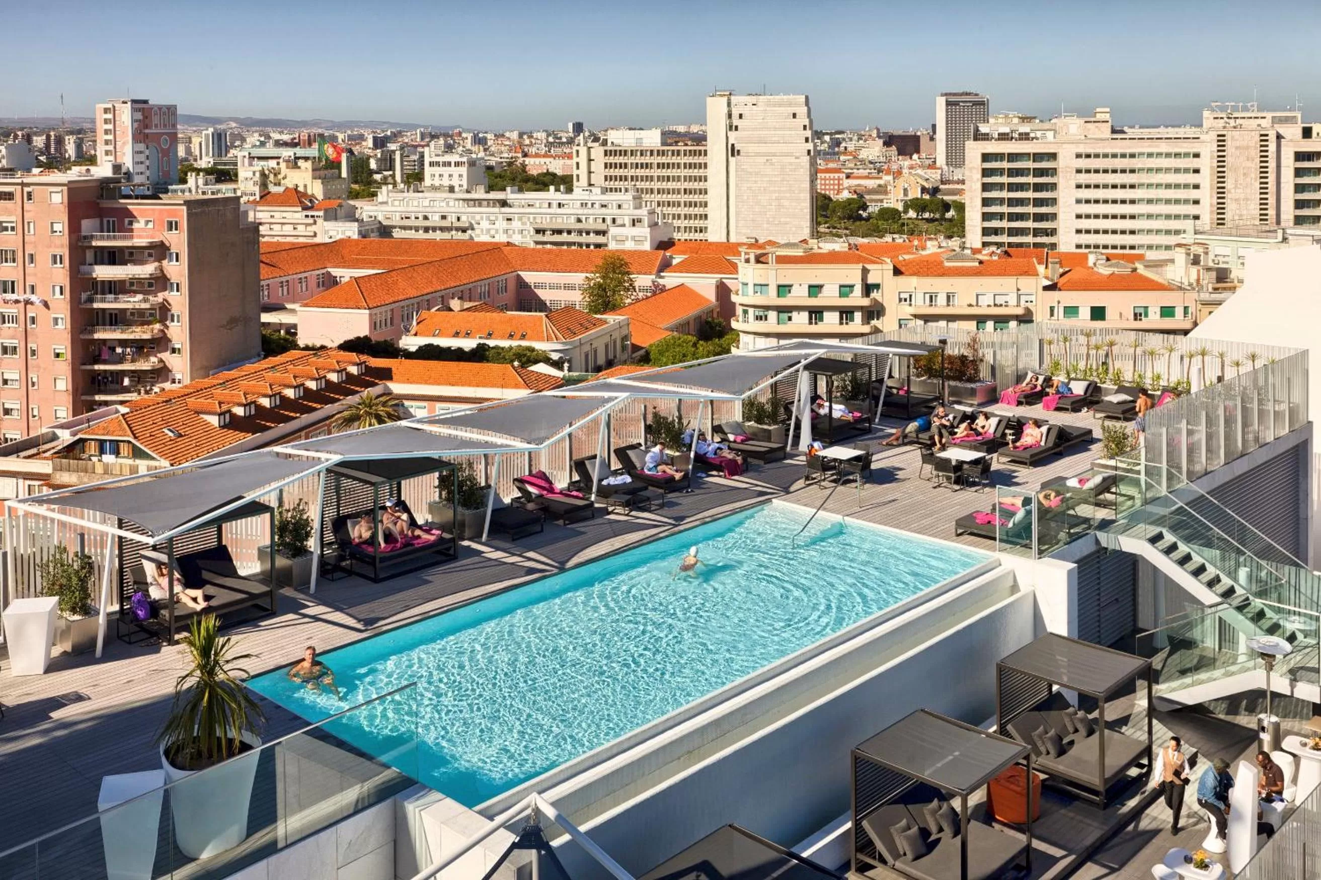 Swimming pool in EPIC SANA Lisboa Hotel