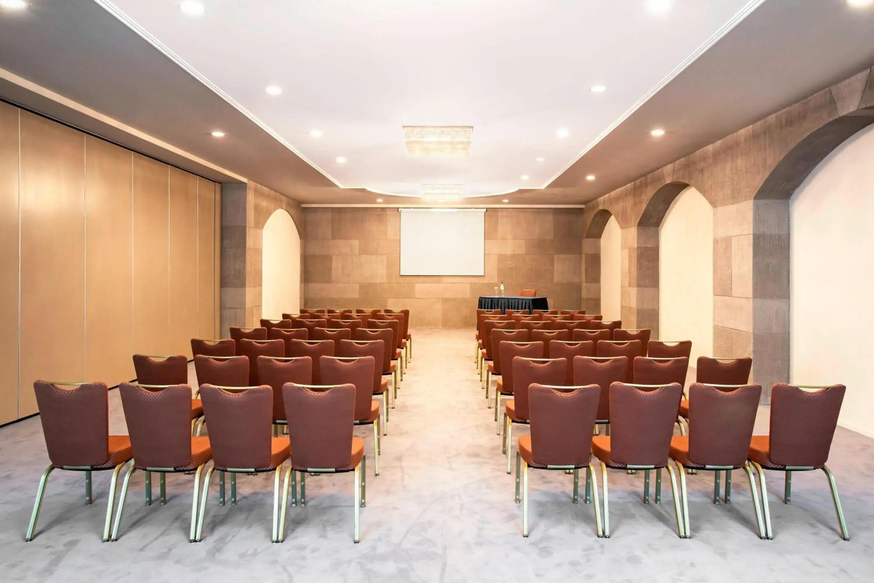 Meeting/conference room in Sheraton Rhodes Resort