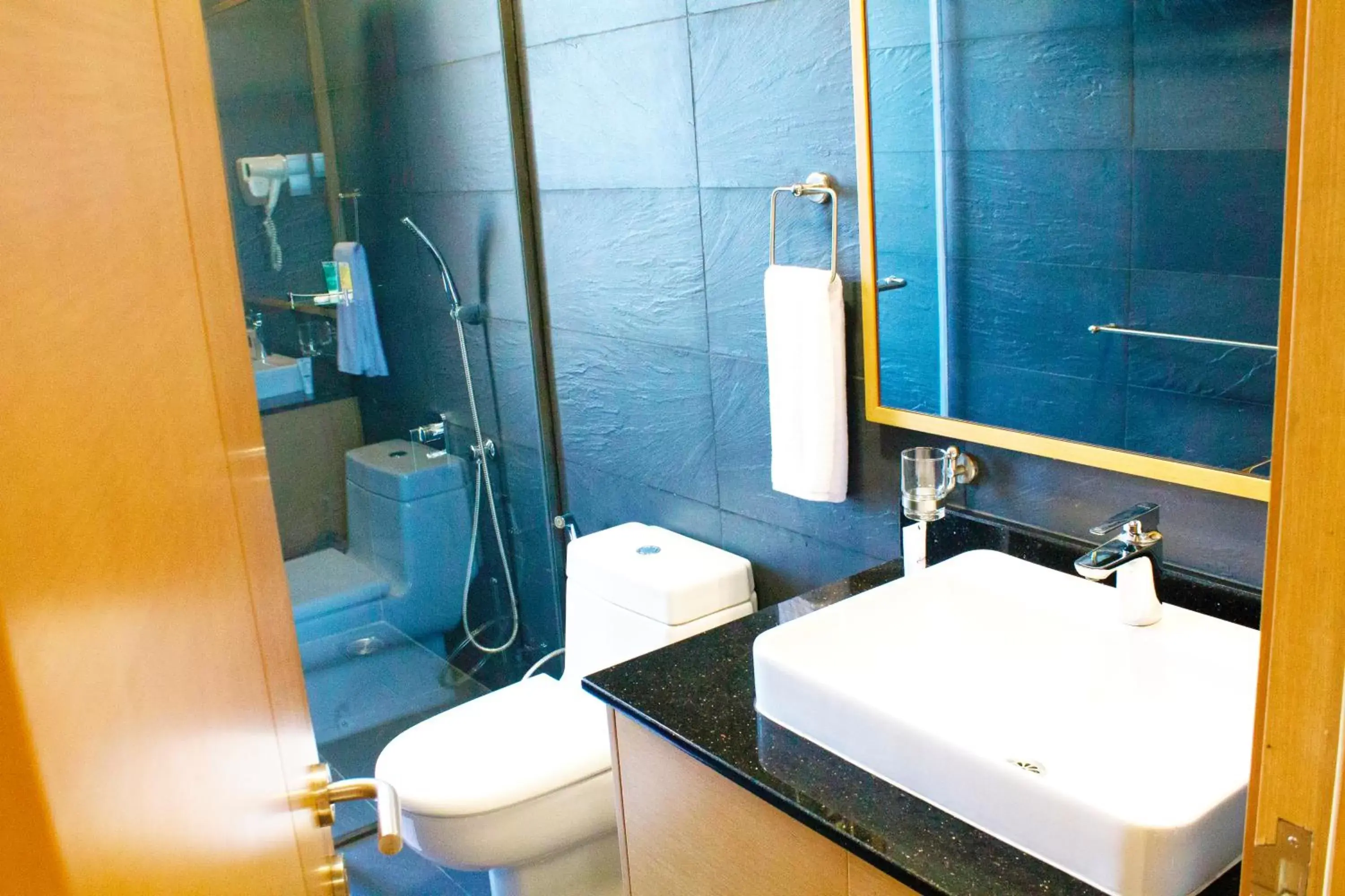 Bathroom in K Hotels Entebbe