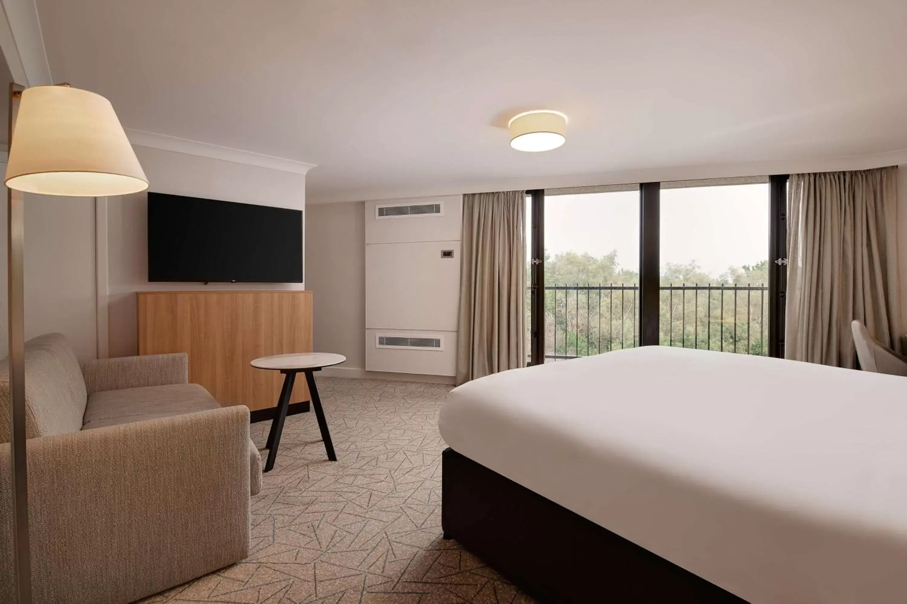 View (from property/room), Bed in Hilton Birmingham Metropole Hotel View (from property/room), Bed in Hilton Birmingham Metropole Hotel