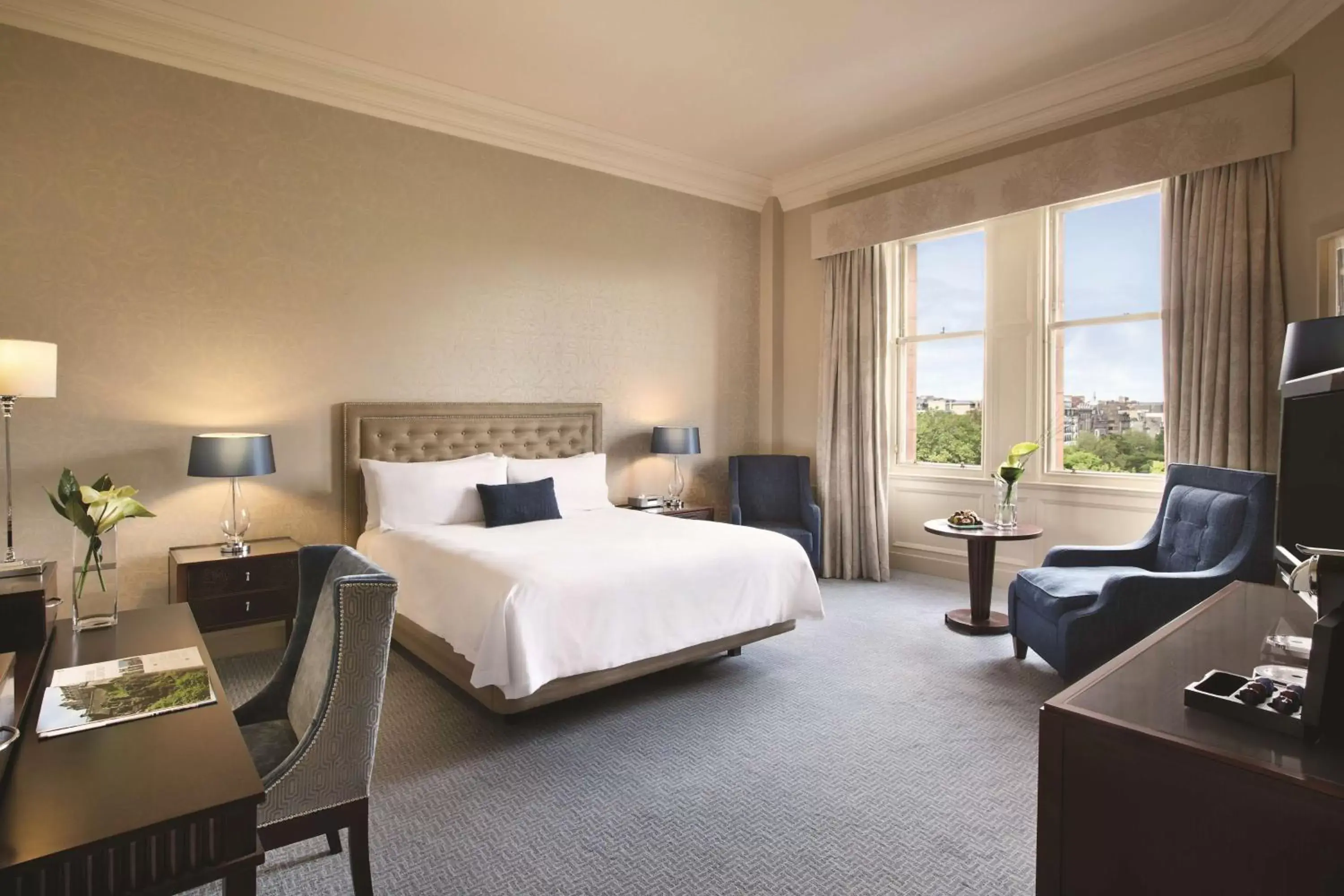 Bedroom in Waldorf Astoria Edinburgh - The Caledonian