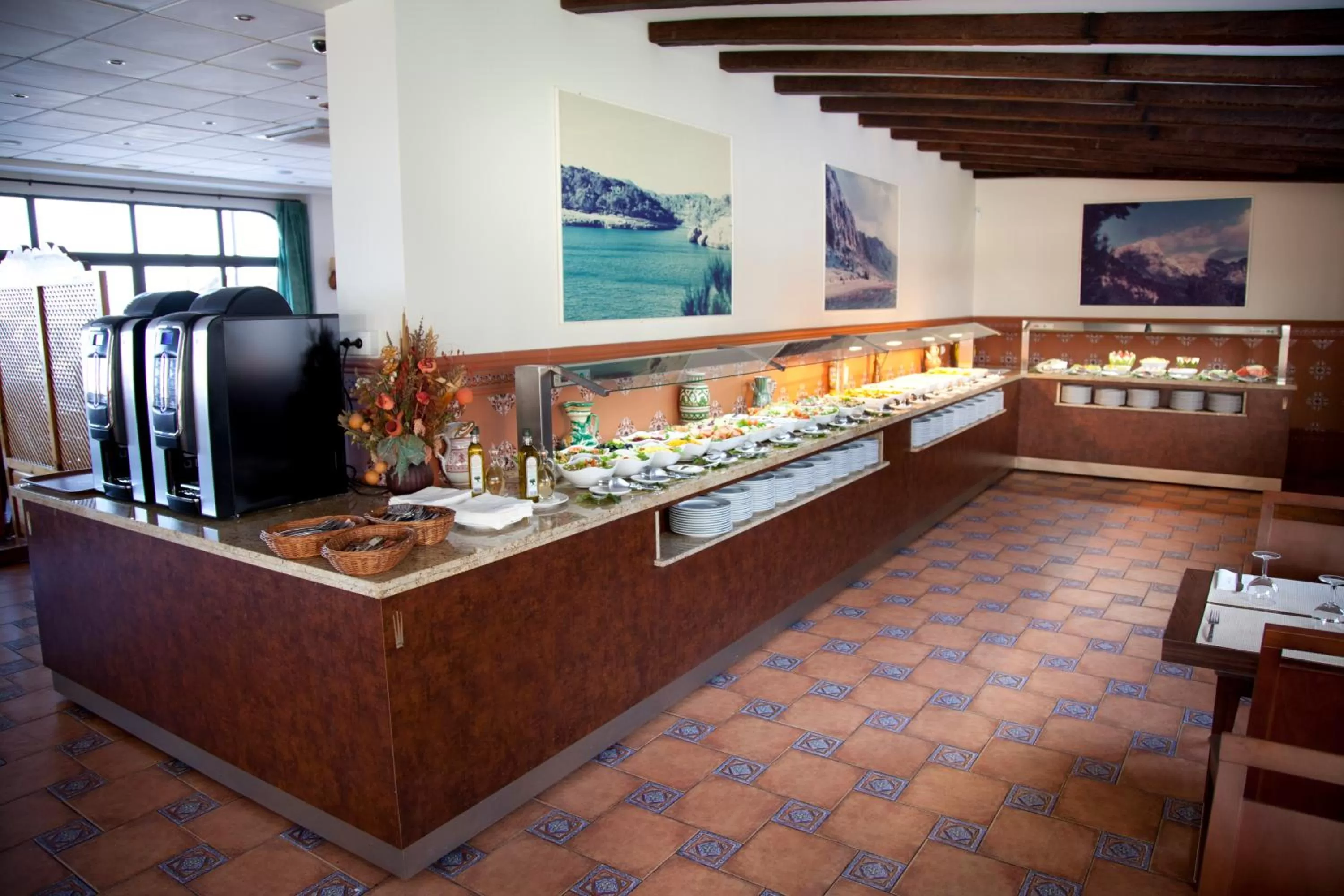 Breakfast in Hotel Tarik