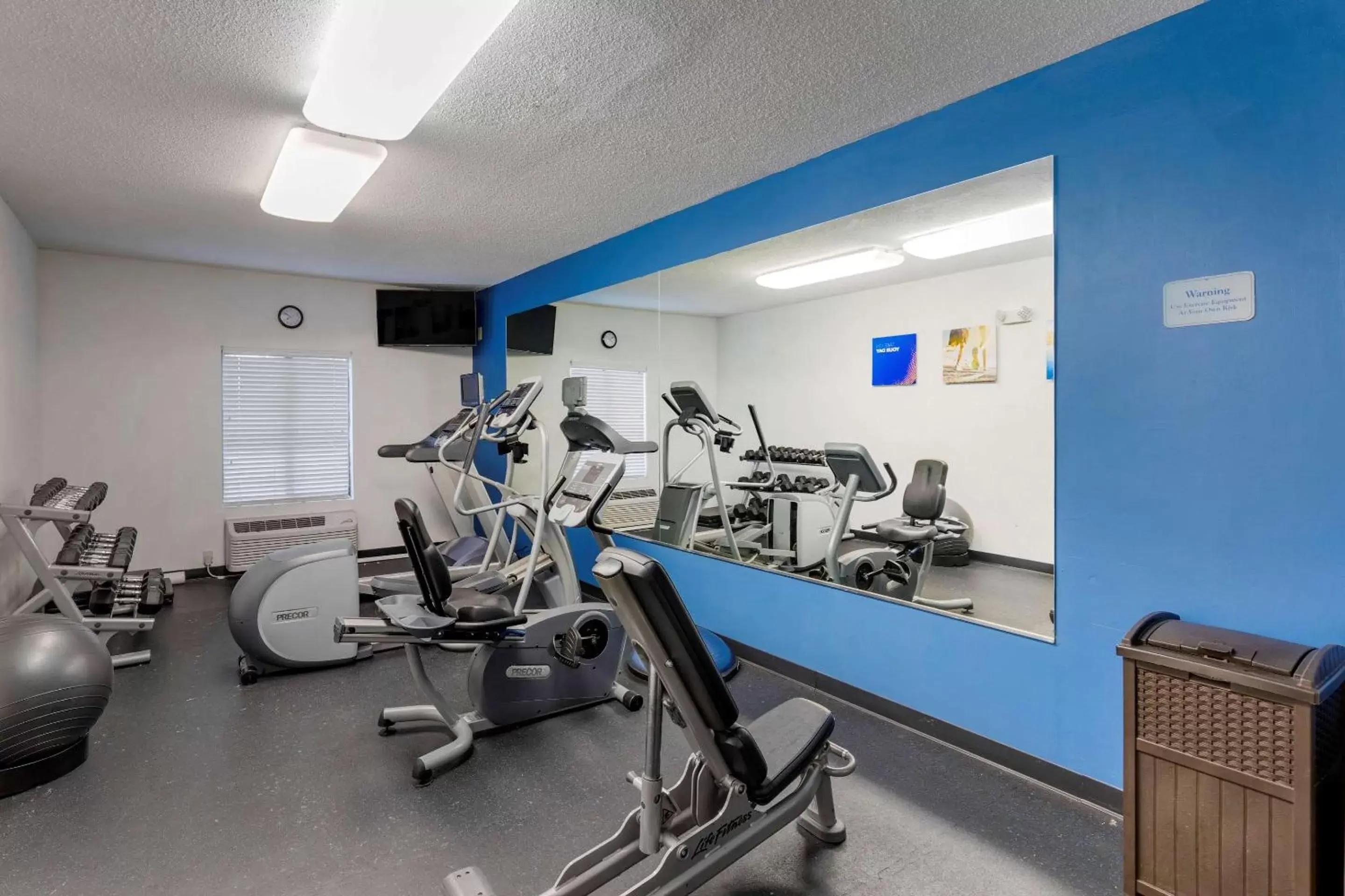 Activities, Fitness Center/Facilities in Comfort Inn & Suites