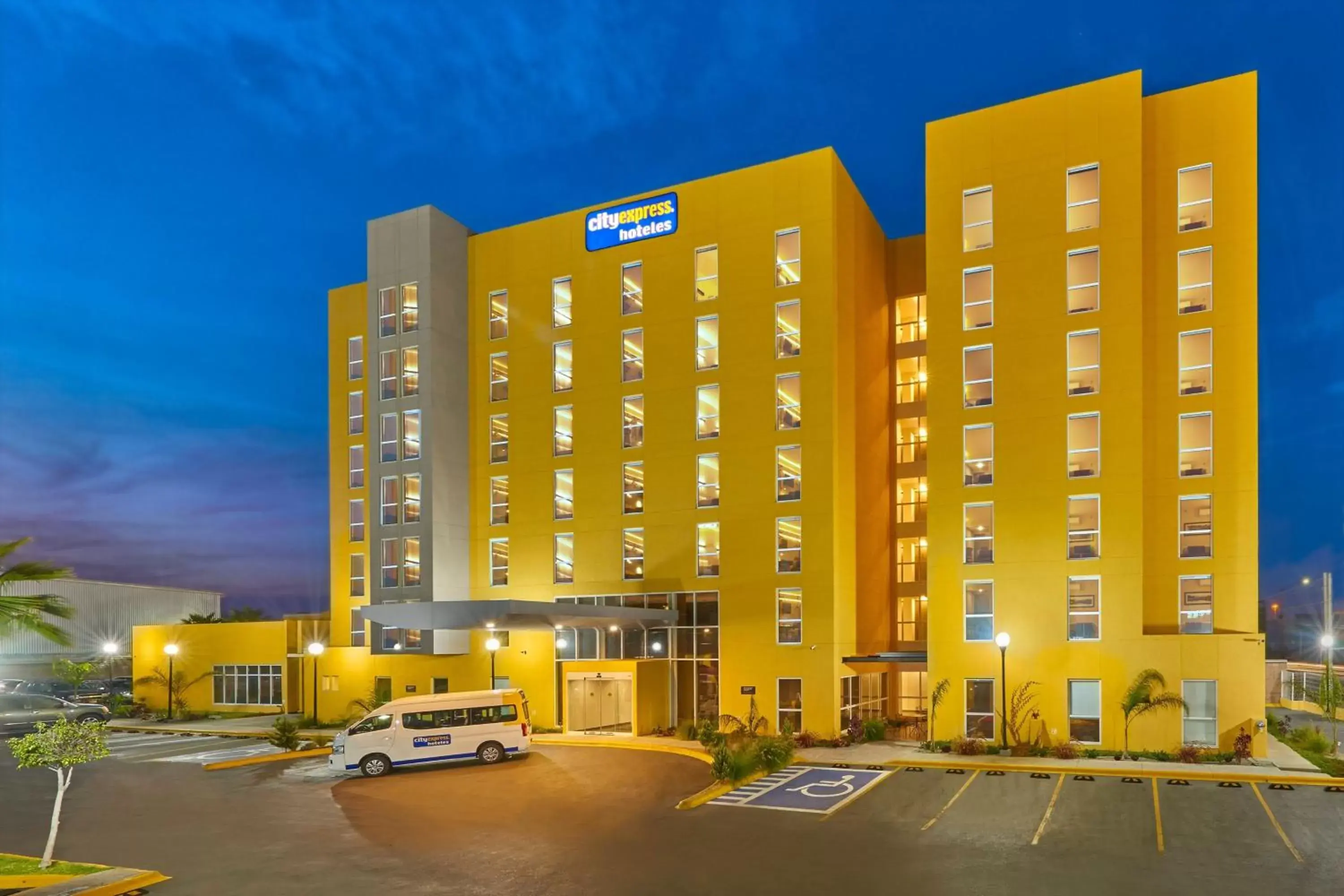 Property Building in City Express by Marriott Tijuana Otay