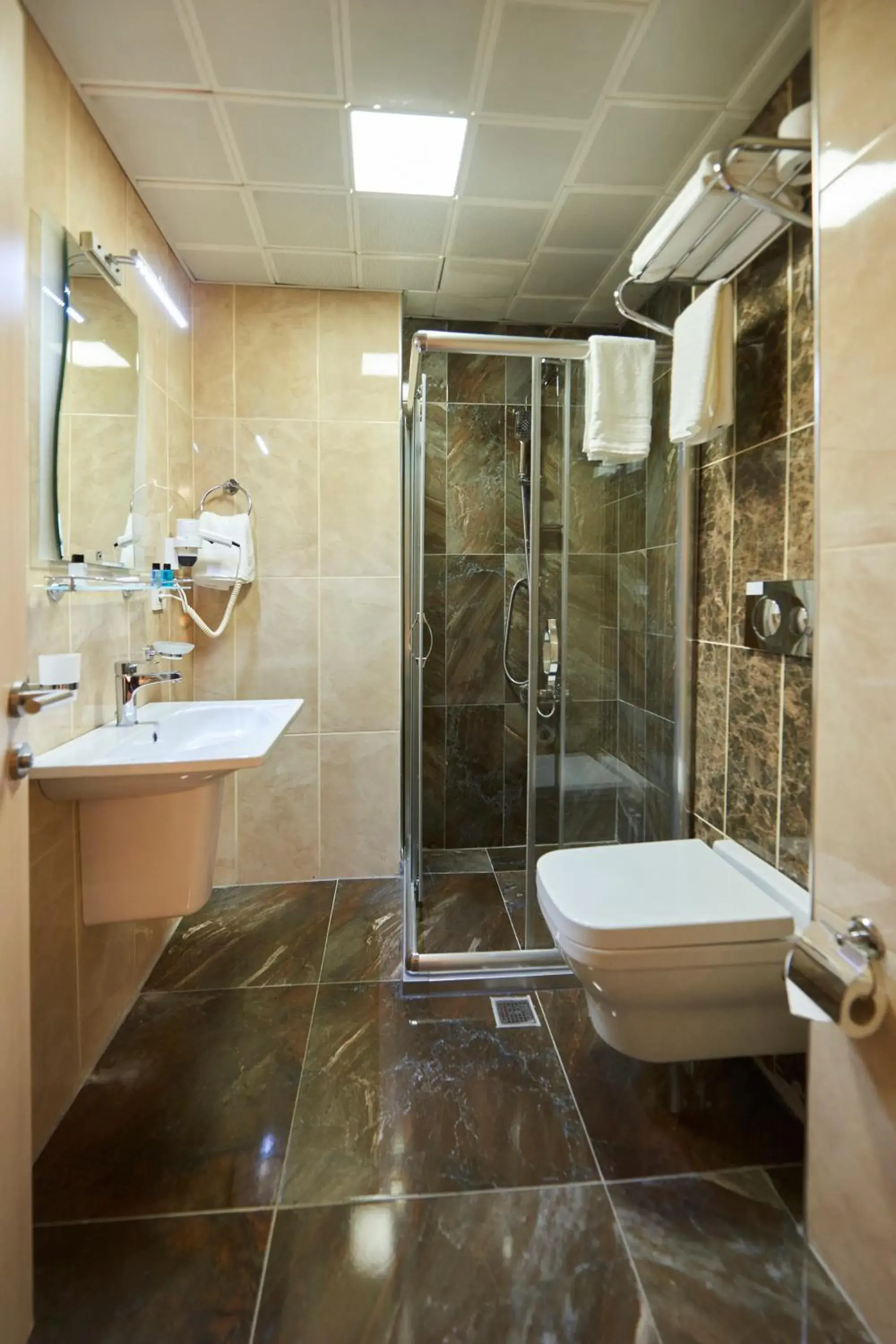 Shower, Bathroom in Sunlight Hotel & SPA
