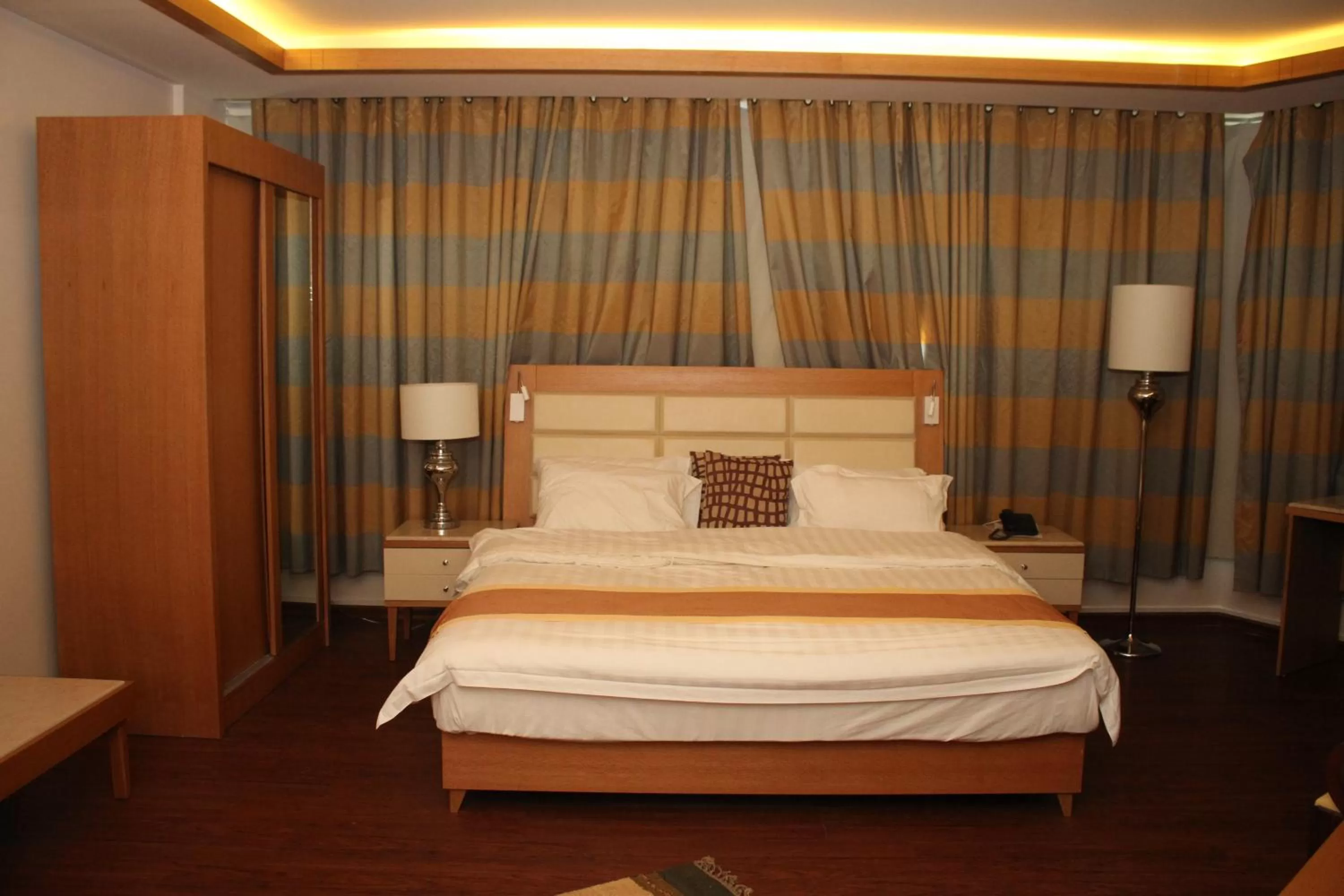 Bedroom, Bed in Saleem Afandi Hotel