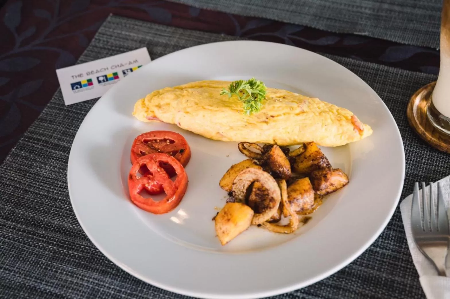 Restaurant/places to eat in THE BEACH CHA AM Suites