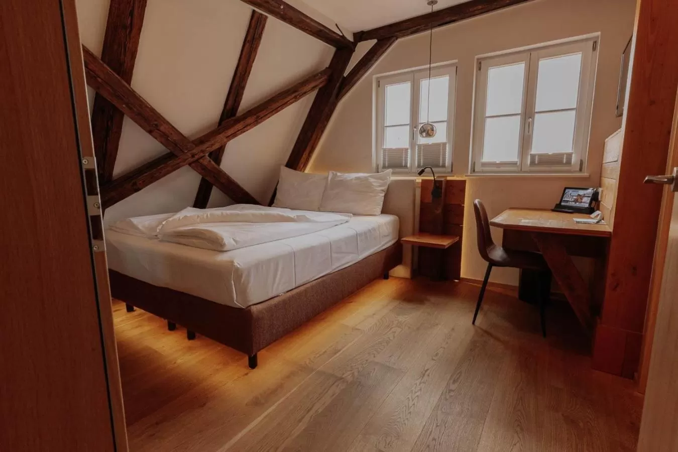 Bed in Altstadtmittehotel Sonne