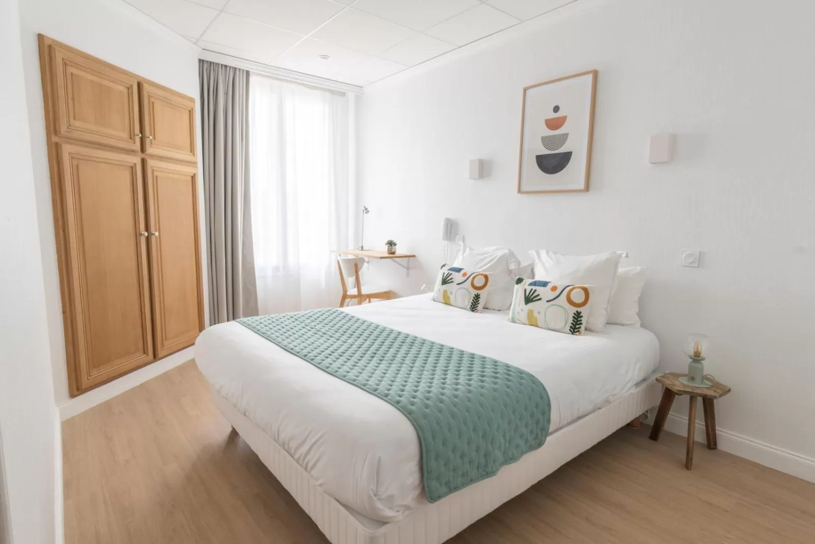 Bedroom, Bed in Hôtel Porte Mars - Reims Gare Centre Arena