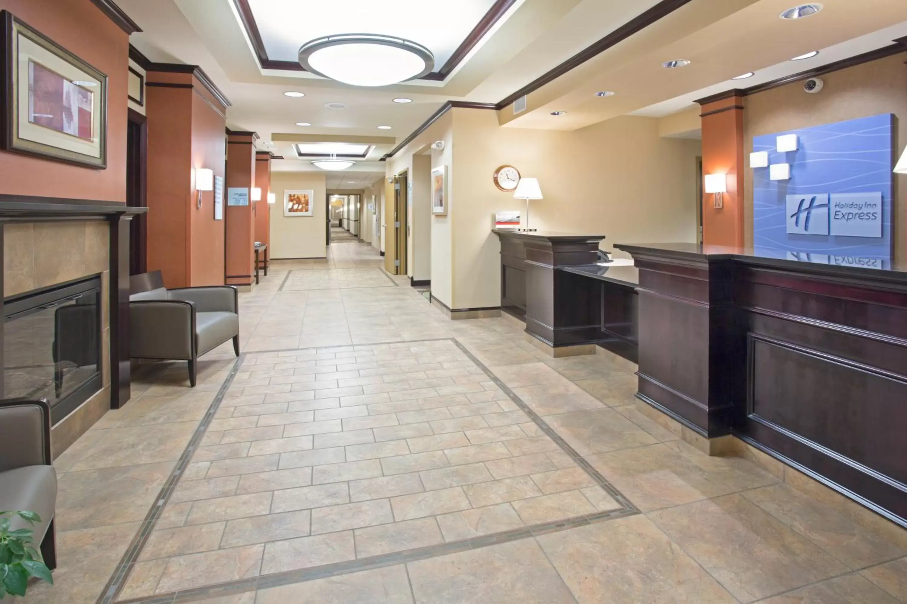 Property building, Lobby/Reception in Holiday Inn Express Hotel & Suites Minot South, an IHG Hotel