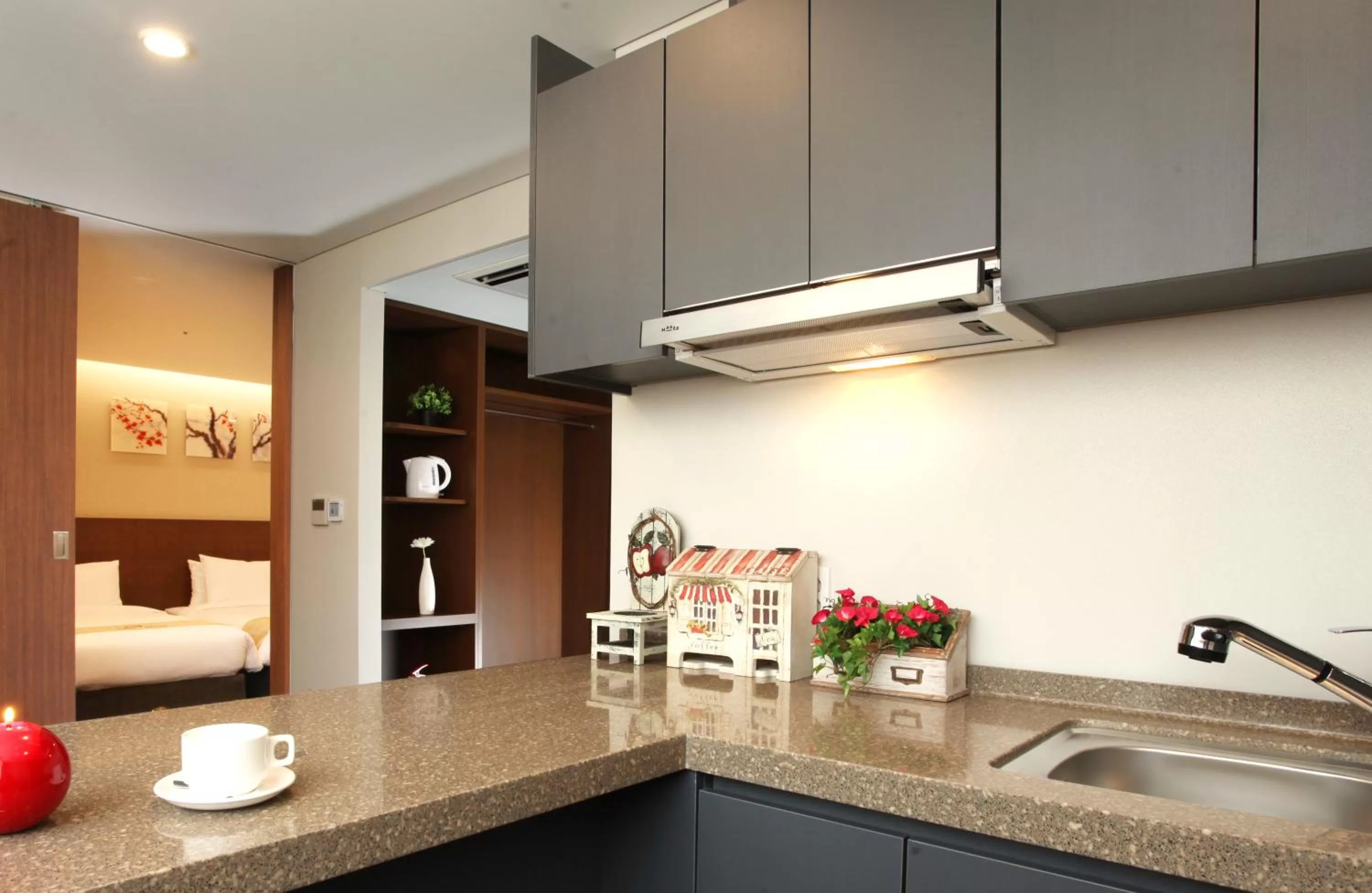 Decorative detail in Hotel Skypark Kingstown Dongdaemun