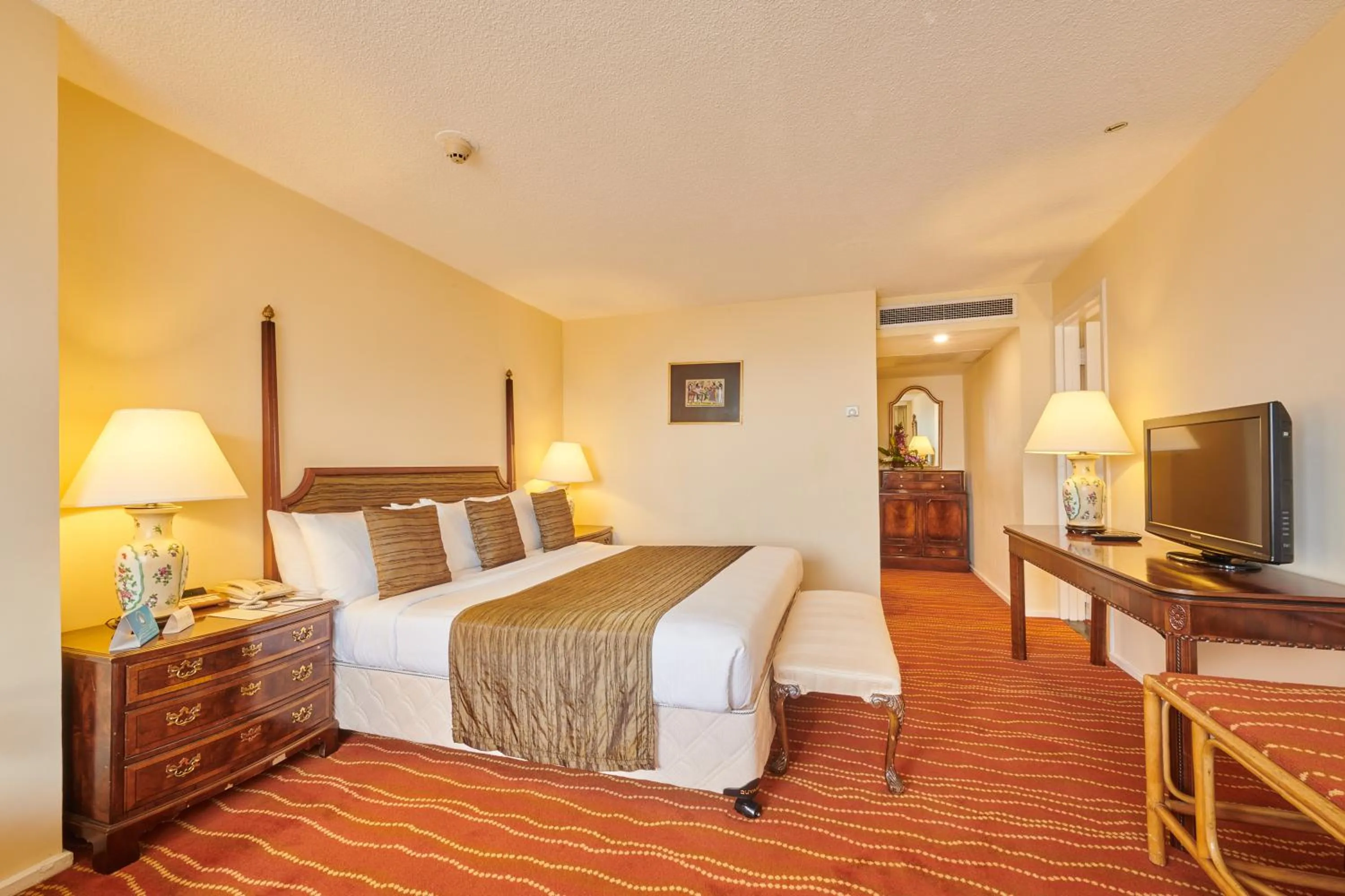 Photo of the whole room in The Galadari Hotel