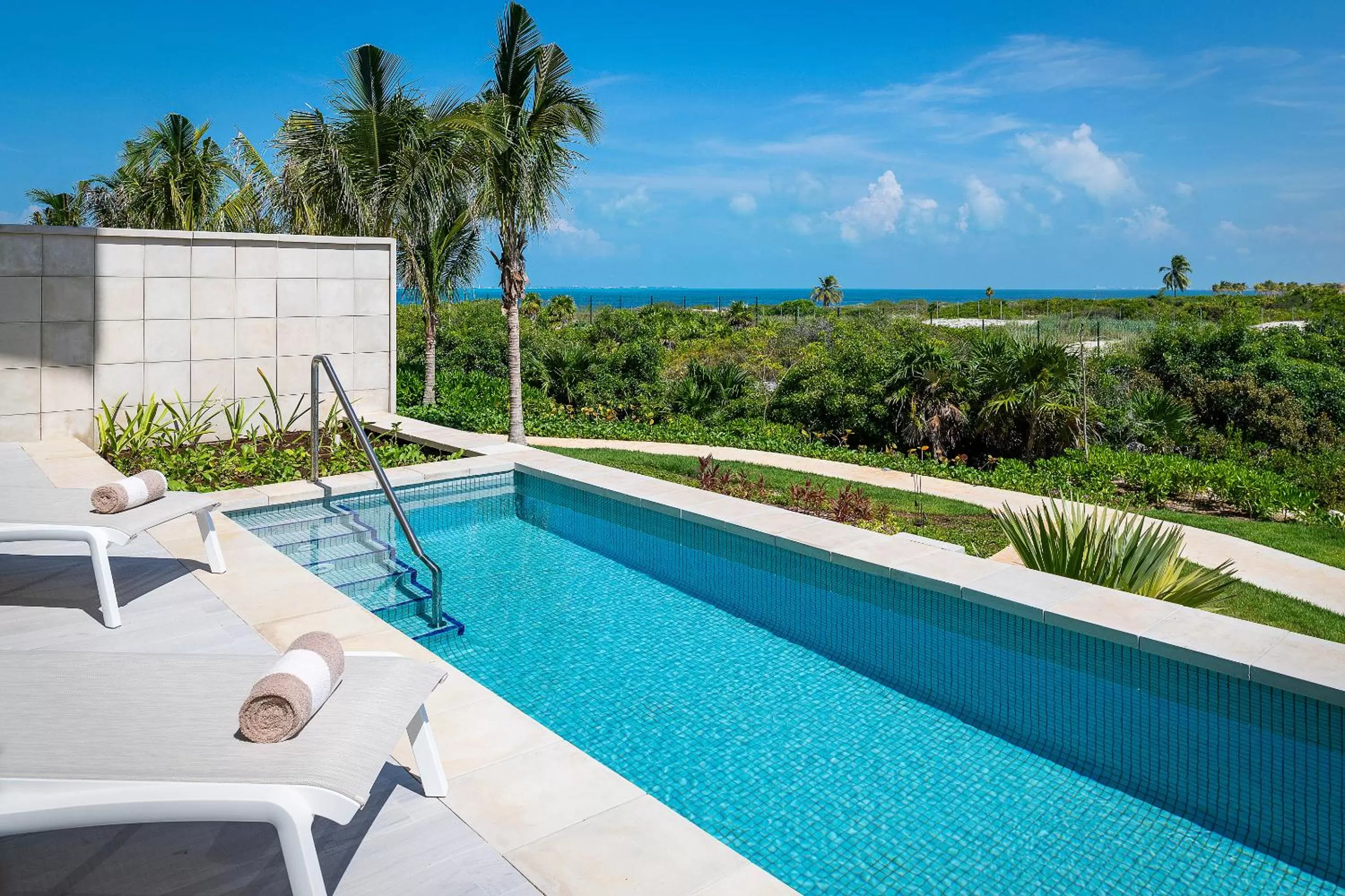 Balcony/Terrace in Catalonia Grand Costa Mujeres All Suites & Spa - All Inclusive