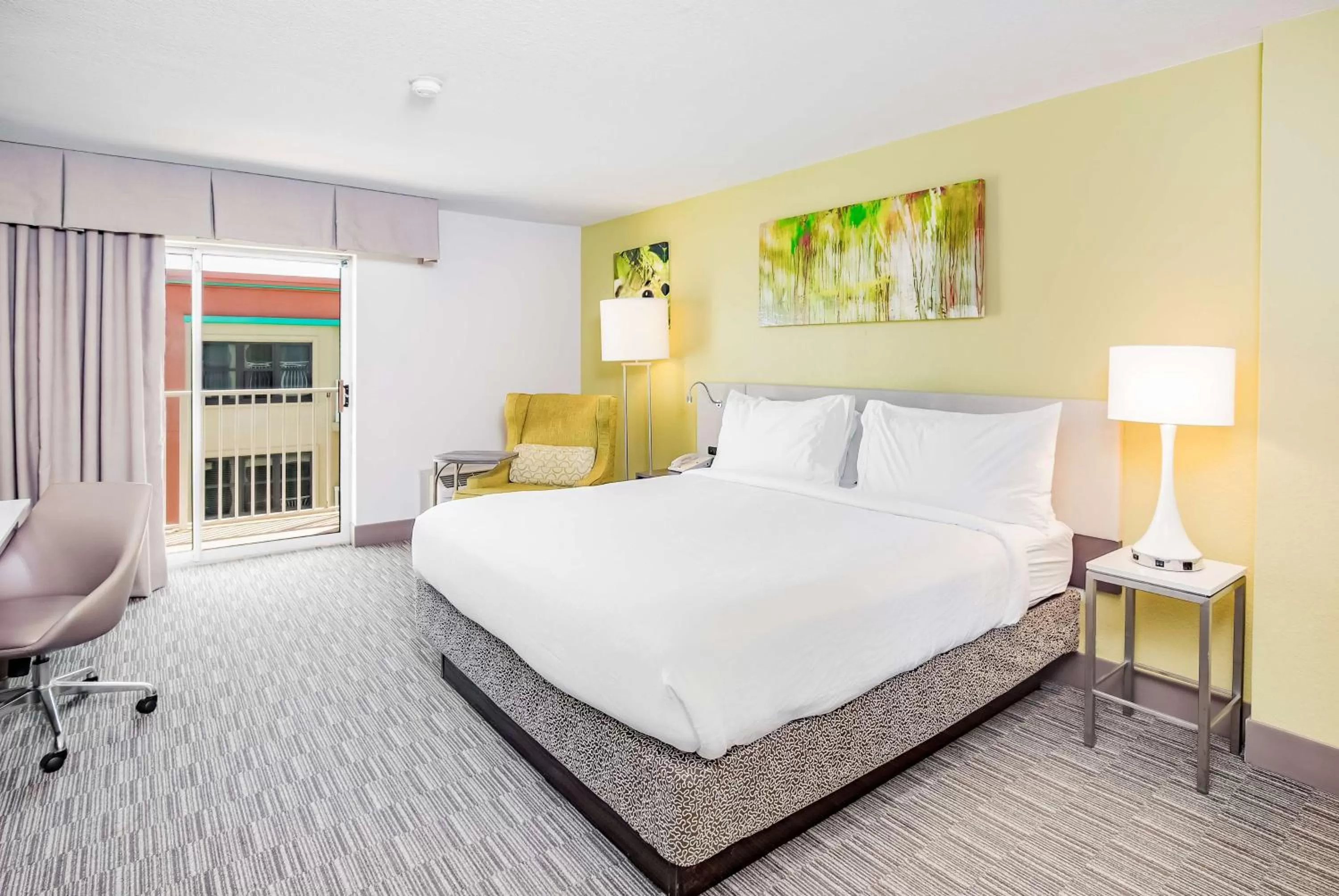 Bedroom, Bed in Hilton Garden Inn Orange Beach