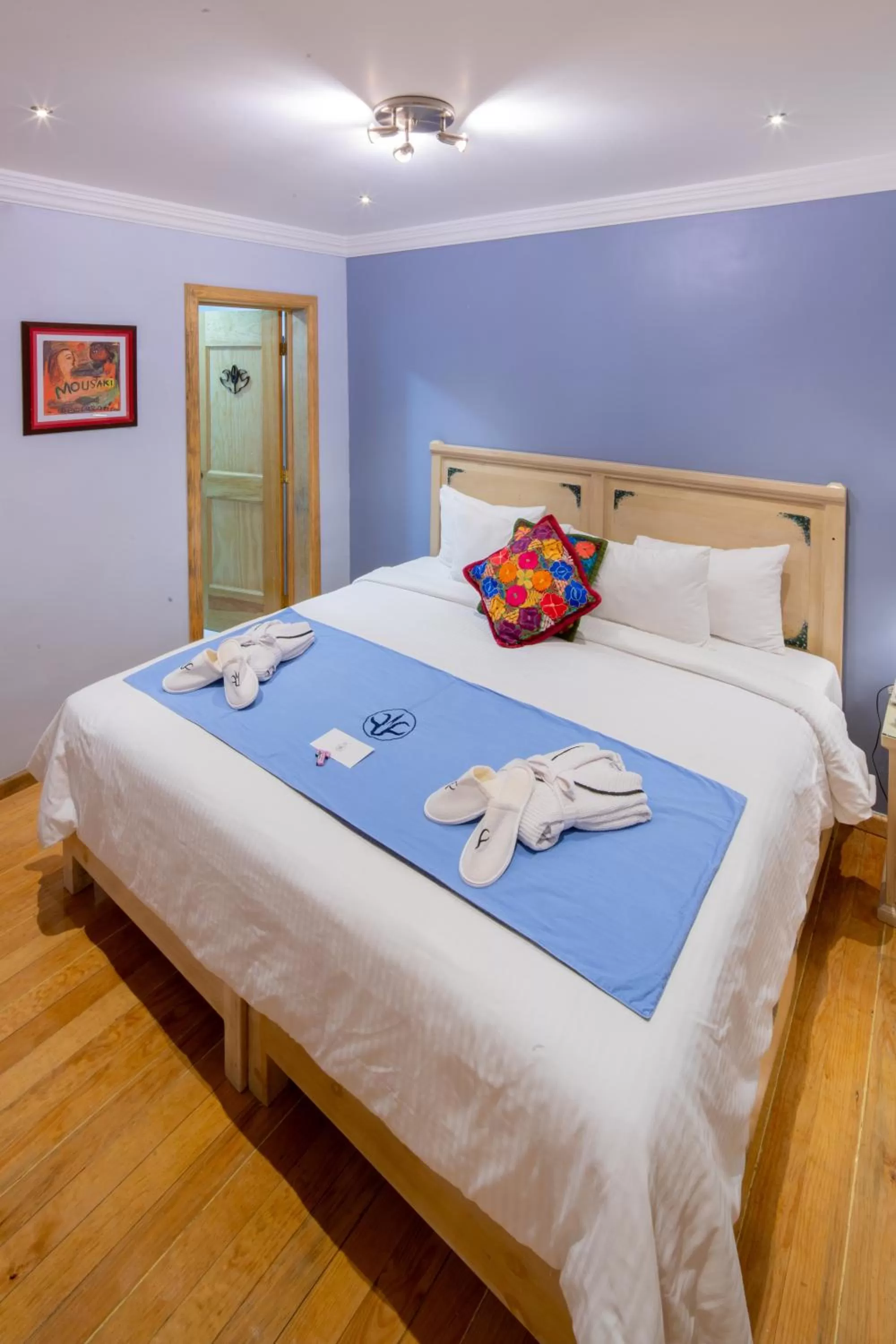 Photo of the whole room, Bed in Hotel Parque México Suites at Condesa