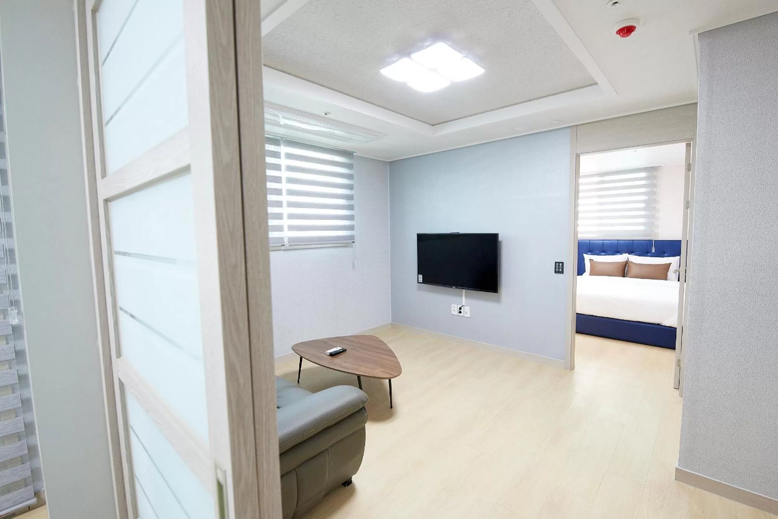 TV/Entertainment Center in The Port Hotel Busan