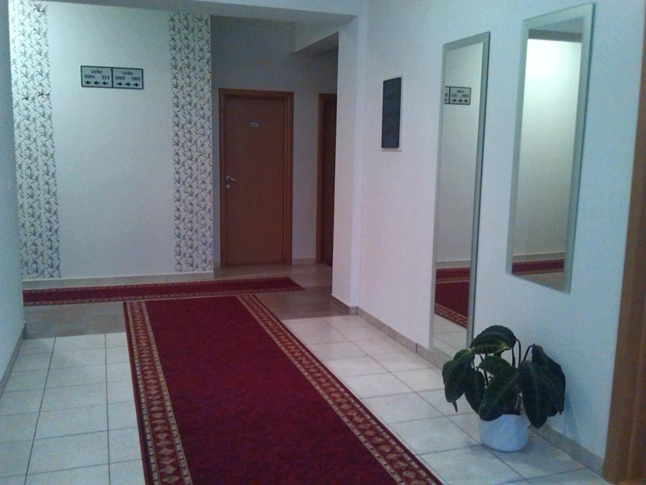 Decorative detail in Motel Maks