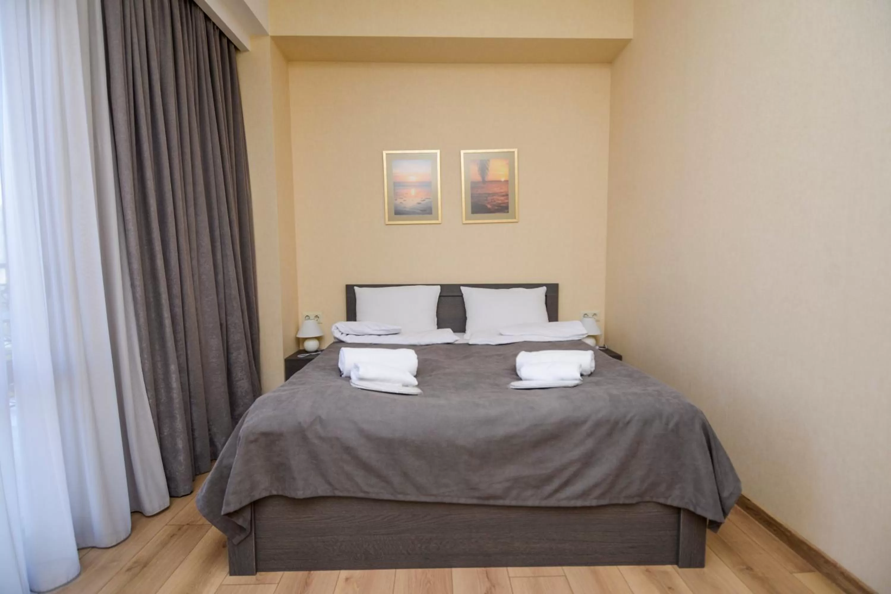 Deluxe Double Room with Balcony in Hotel Avlabari Terrace