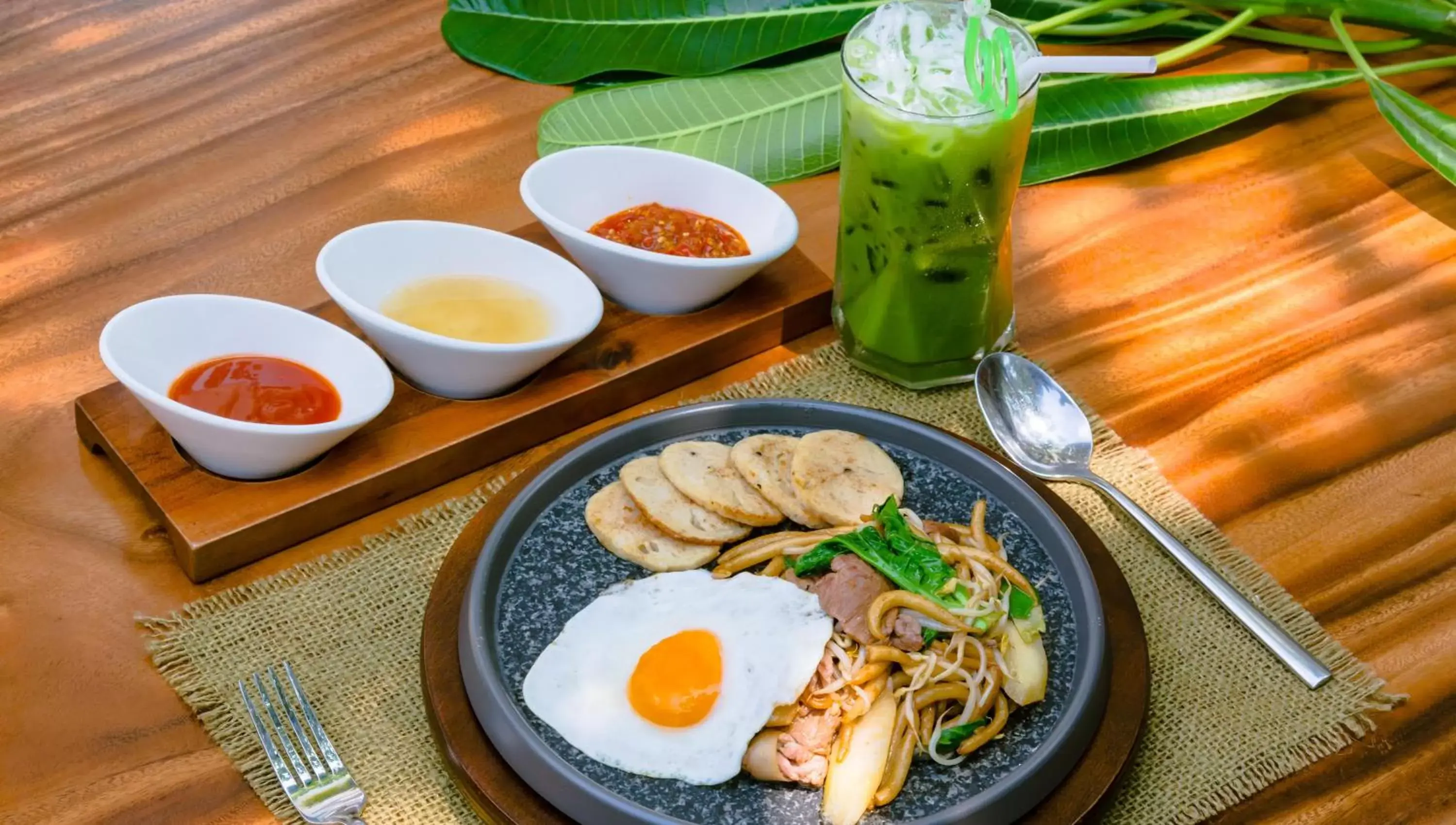 Lunch in Memoire d' Angkor Boutique Hotel