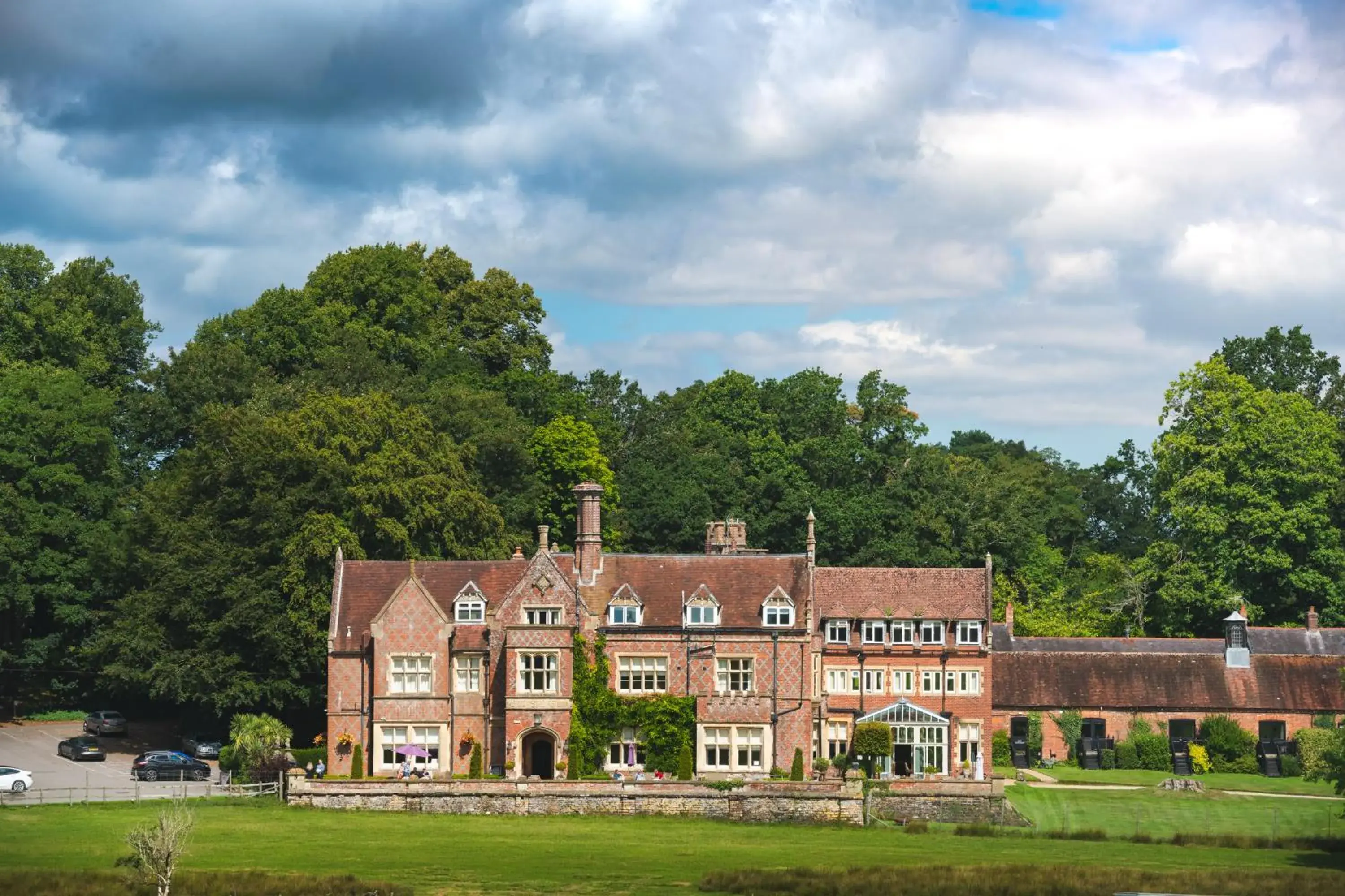 Property Building in Burley Manor