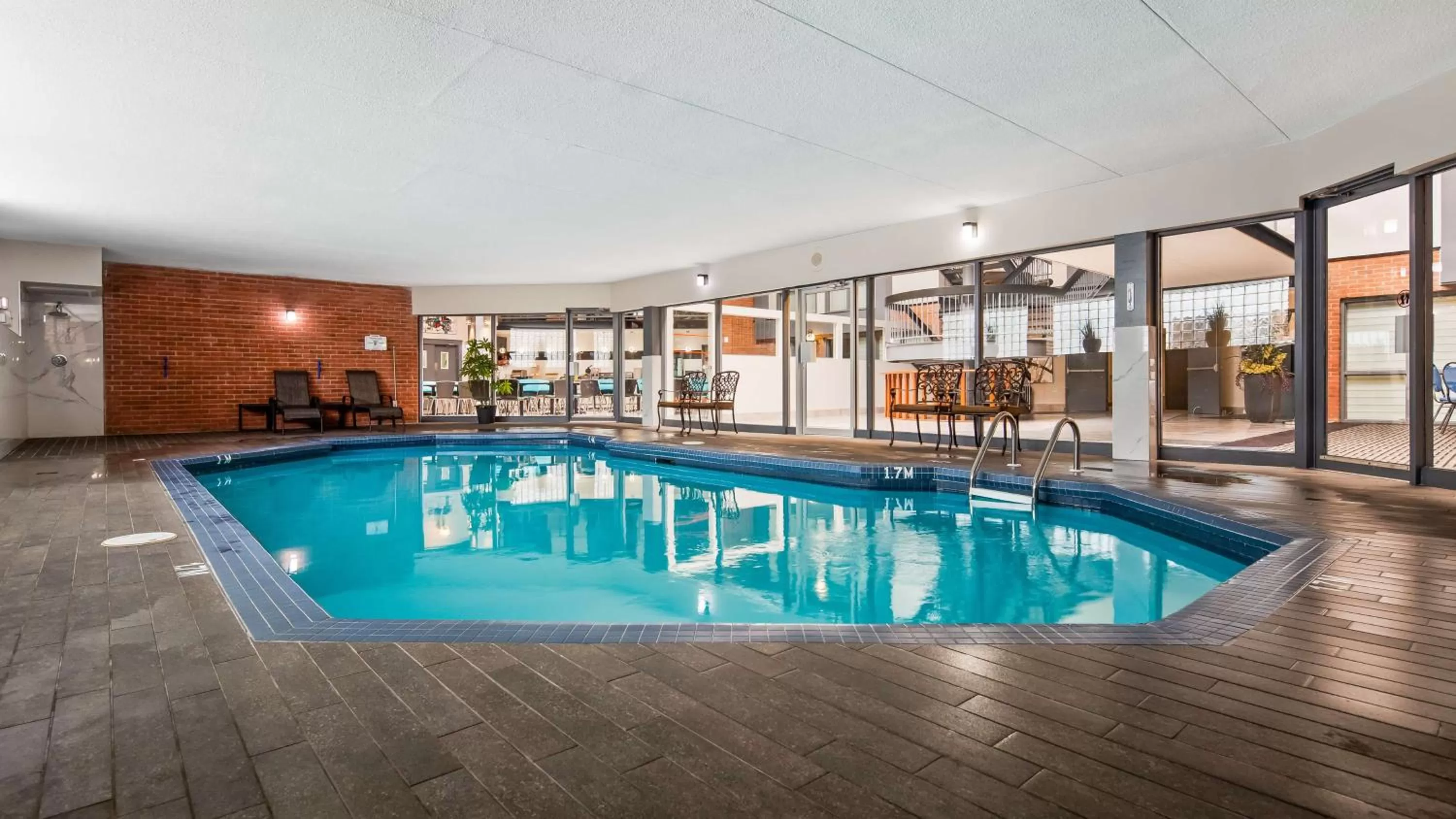Pool view in Best Western Laval-Montreal & Conference Centre