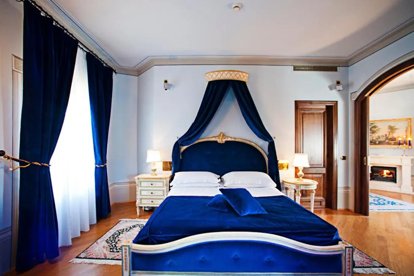 Bed in Albergo La Lanterna