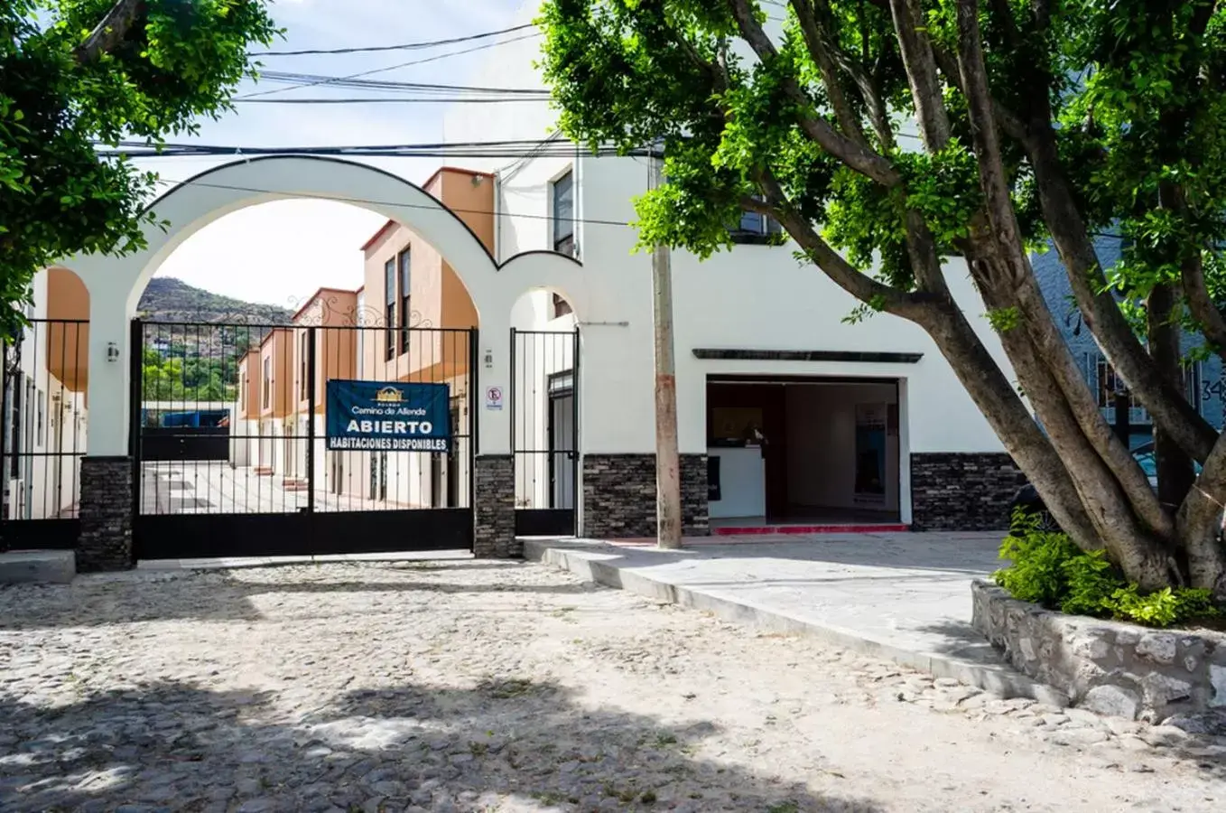 Property Building in Posada Camino de Allende