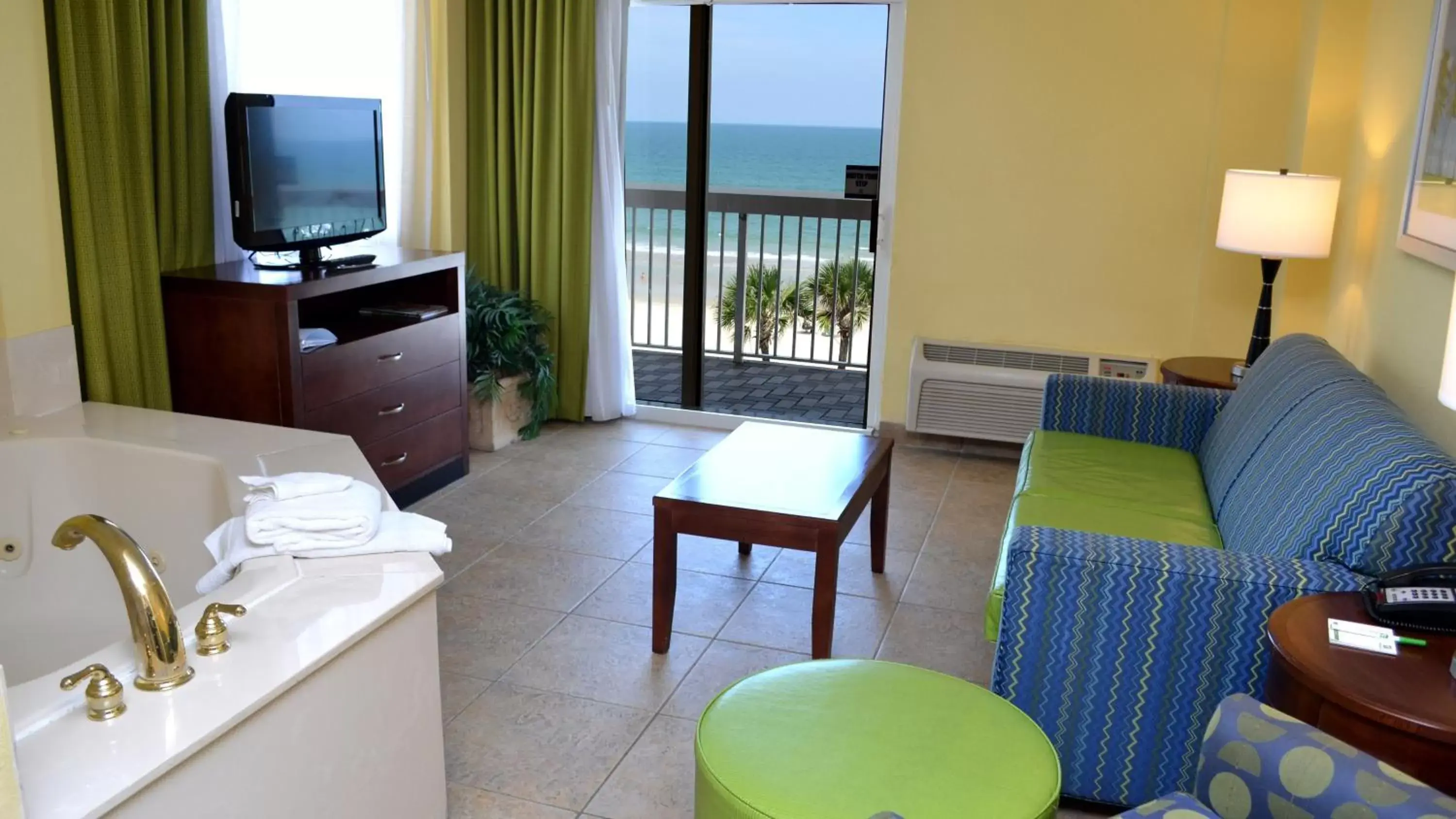 Photo of the whole room in Holiday Inn Hotel & Suites Daytona Beach On The Ocean, an IHG Hotel