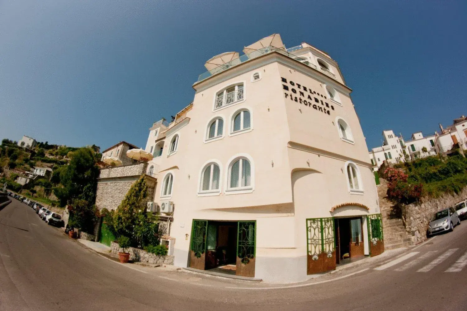 Facade/entrance, Property Building in Hotel Bonadies