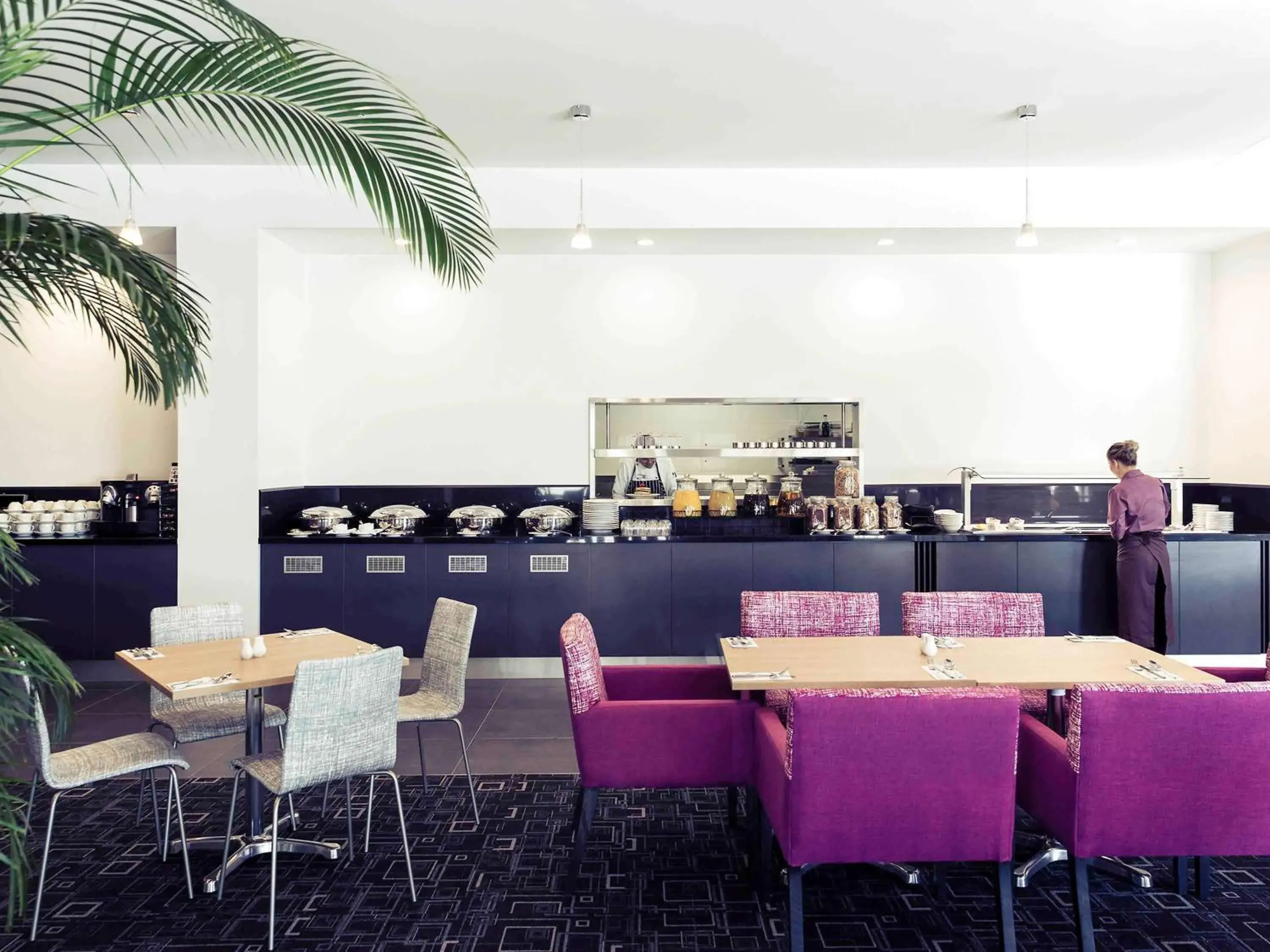 Restaurant/Places to Eat in Mercure Newcastle Airport