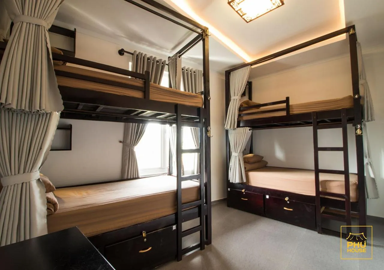 bunk bed, Bed in Phu House