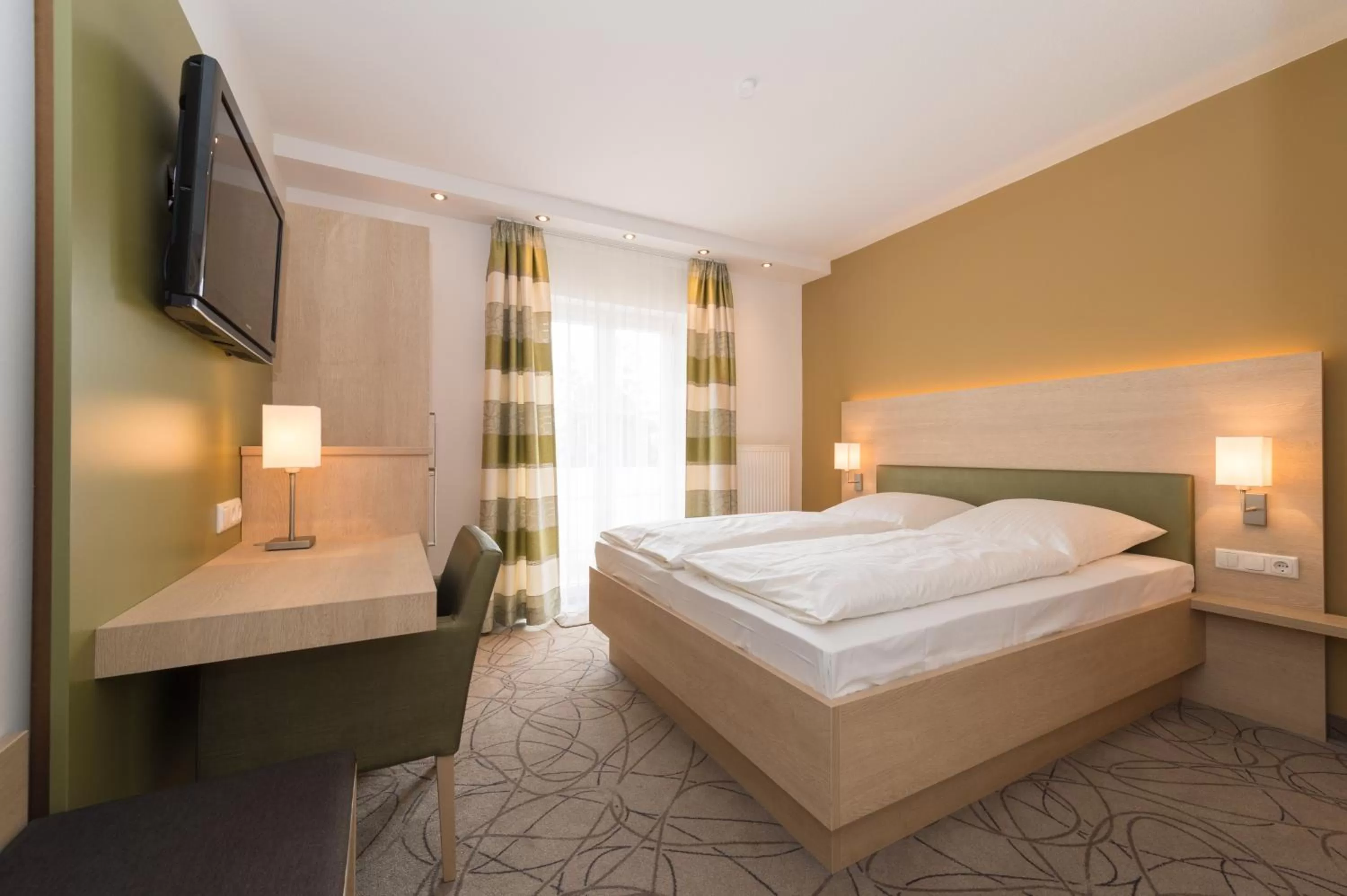 Photo of the whole room, Bed in Hotel SCHNEIDER