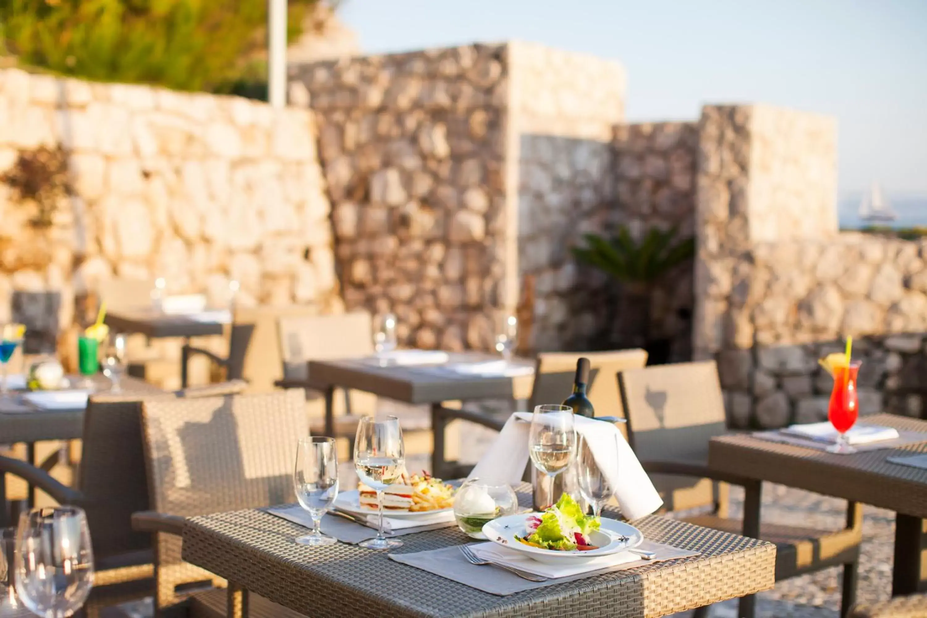 Restaurant/Places to Eat in Hotel Dubrovnik Palace