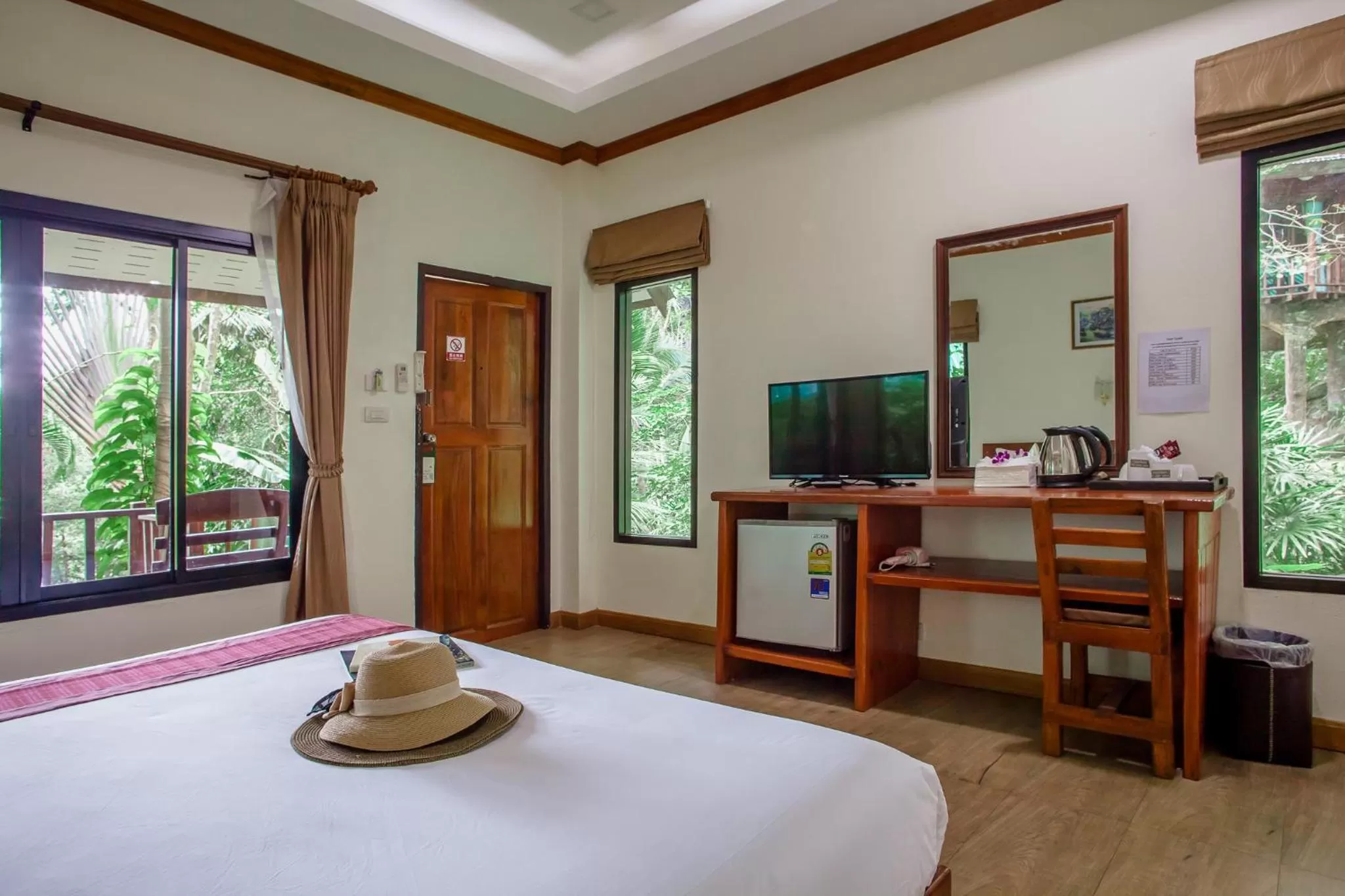 TV/Entertainment Center in Aonang Cliff View Resort SHA Extra Plus