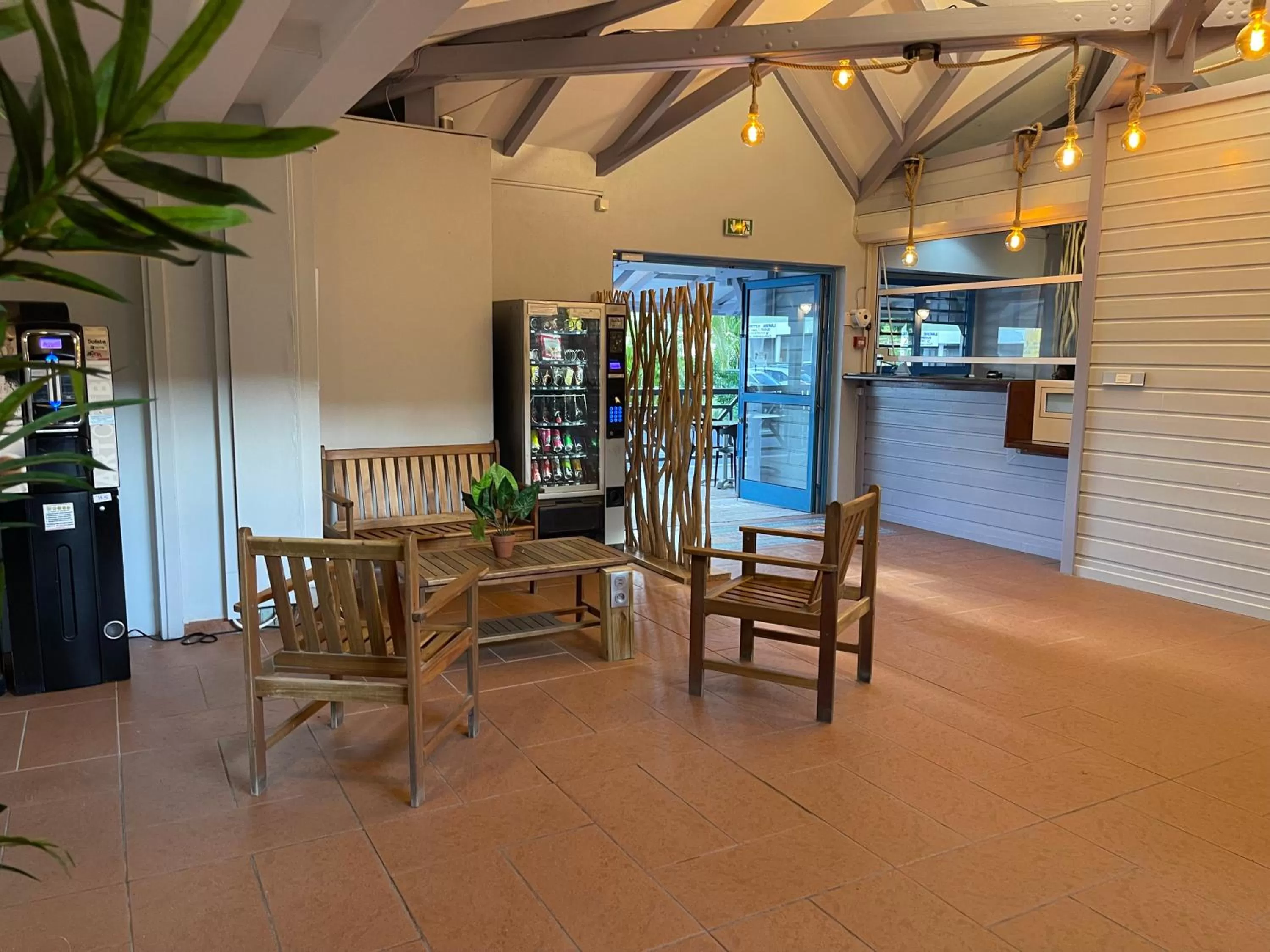 Lobby or reception in Karaibes Hotel