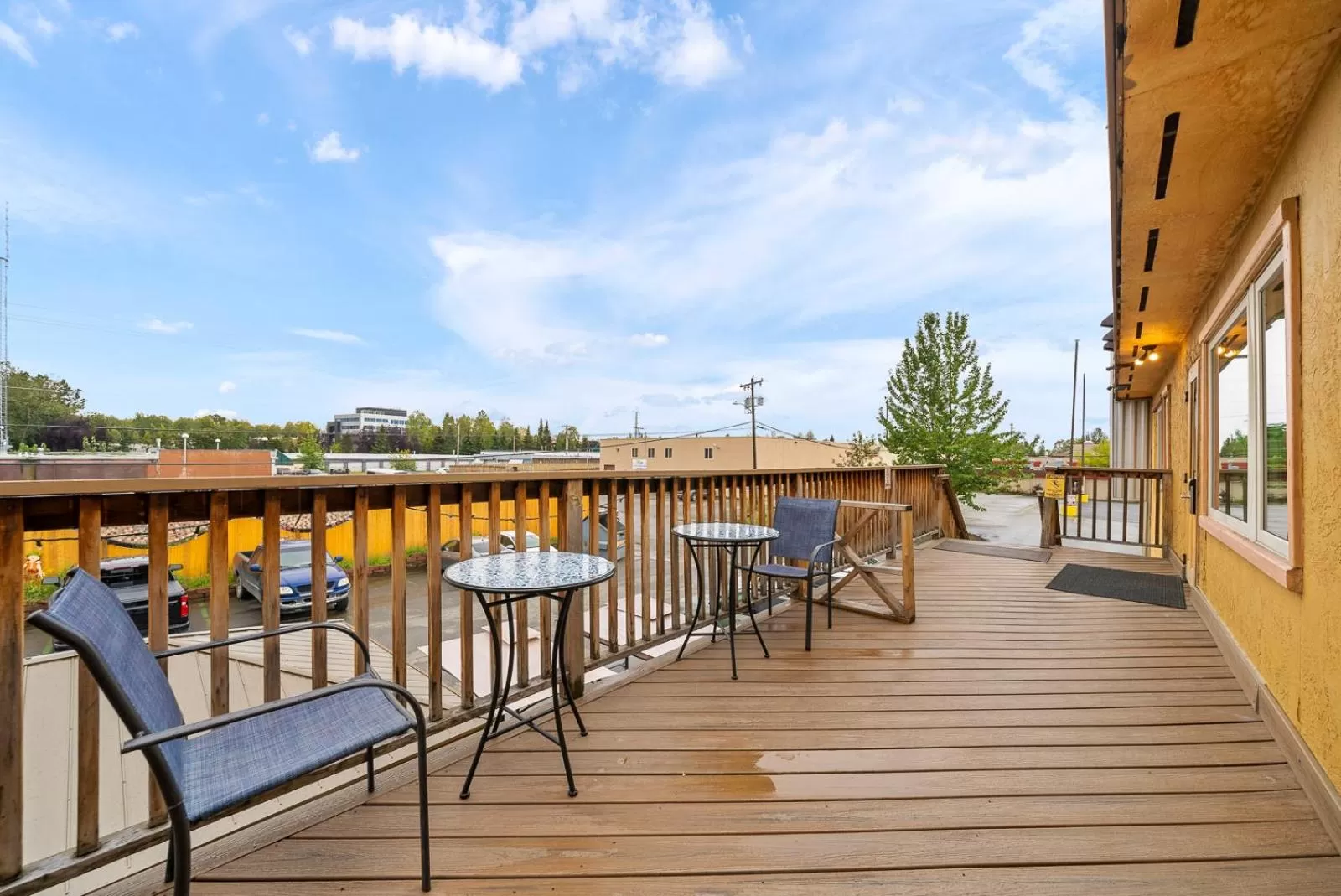 Property building in Qupqugiaq Inn