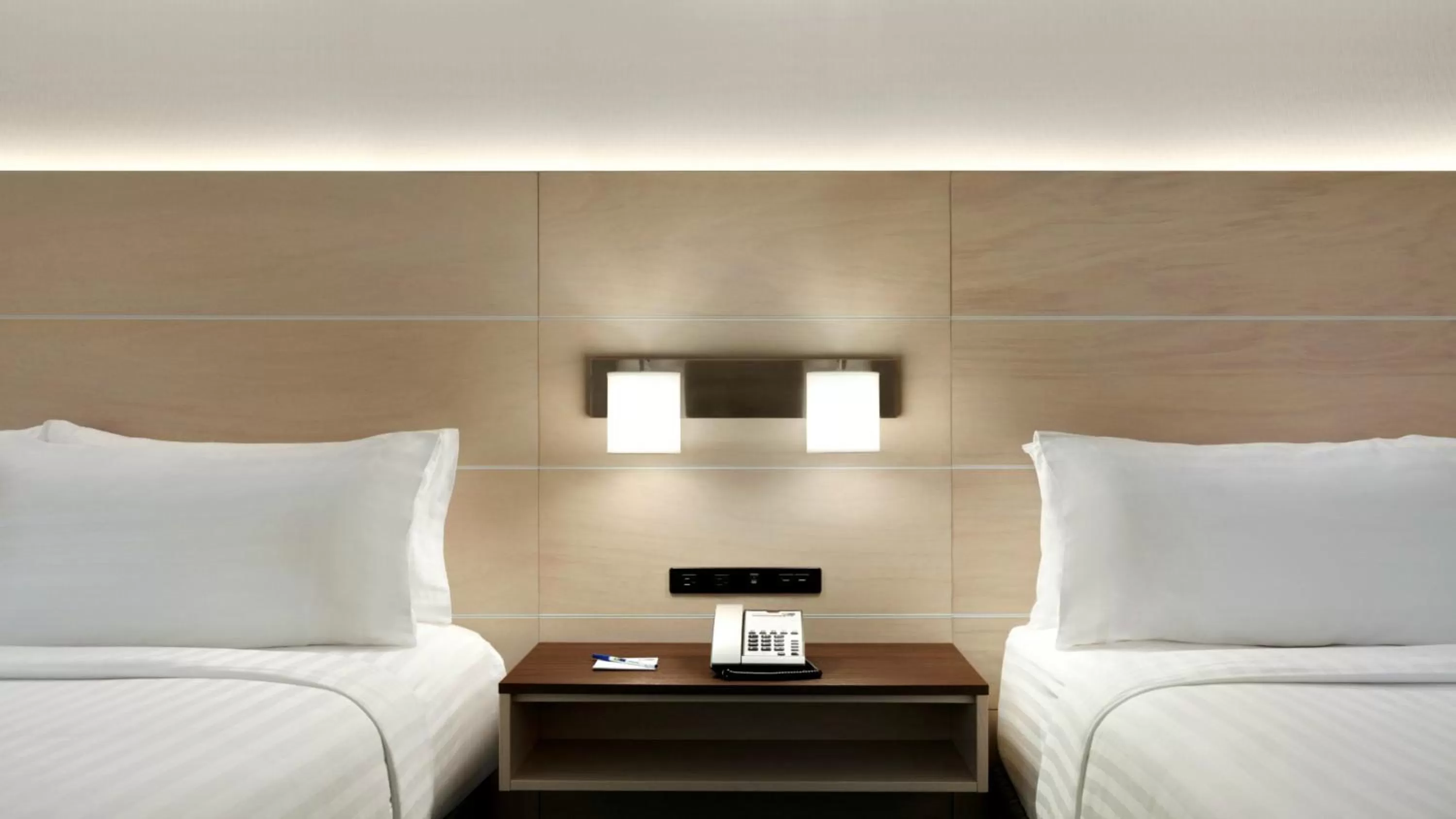 Queen Room with Two Queen Beds in Holiday Inn Express - Williamsburg Busch Gardens Area, an IHG Hotel