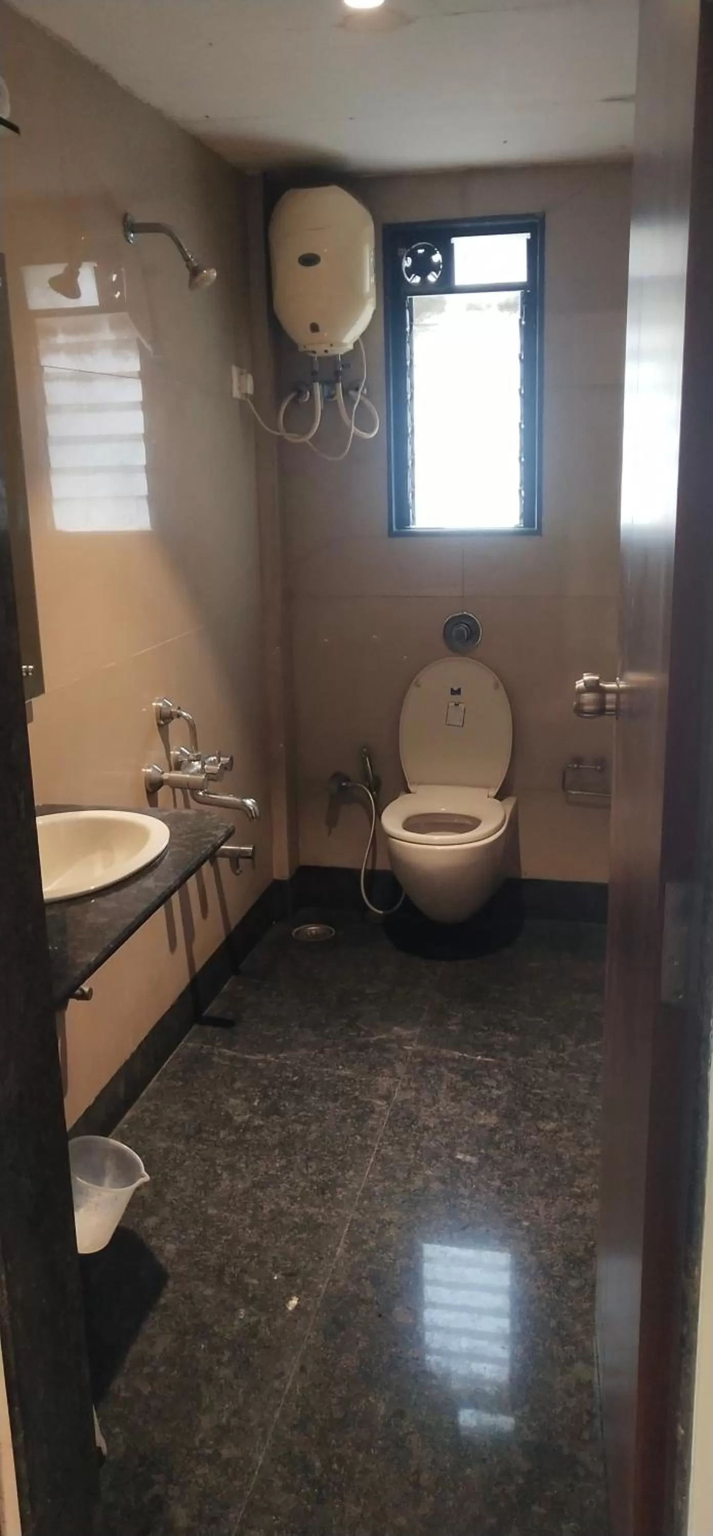 Toilet in Hotel Sumanchandra Suites