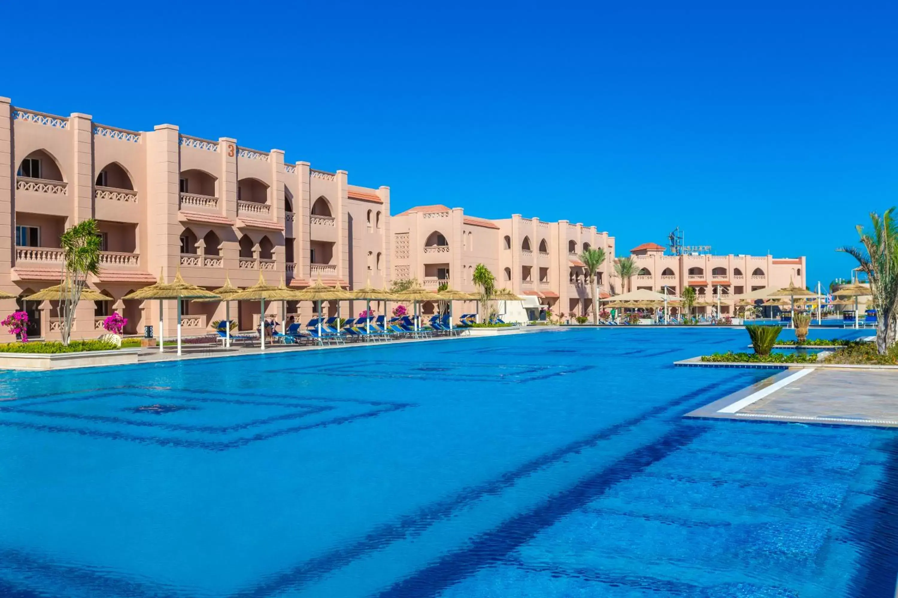 Floor plan, Swimming Pool in Pickalbatros Aqua Vista Resort - Hurghada