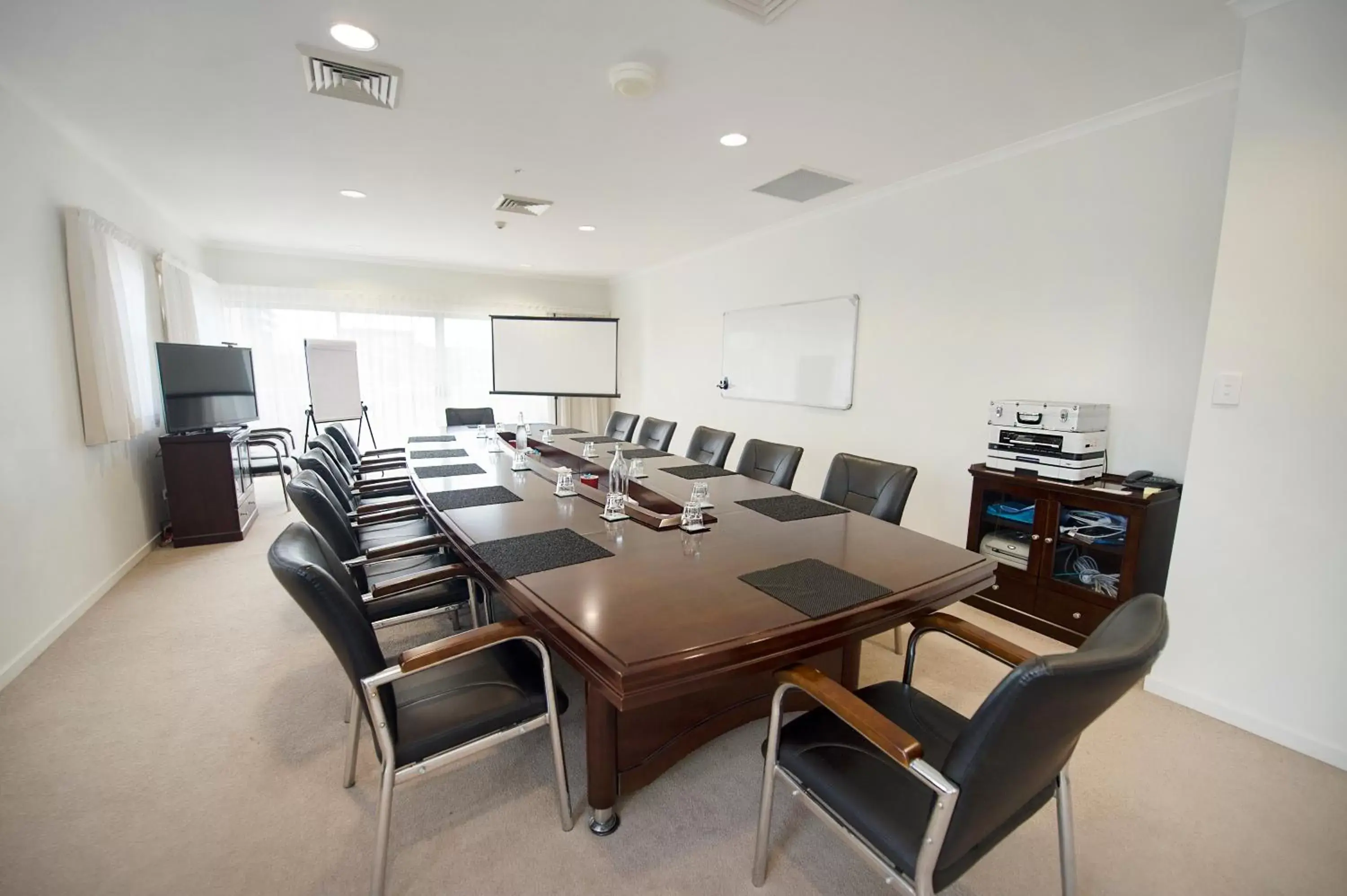 Meeting/conference room, Business Area/Conference Room in Gladstone City Central Apartment Hotel