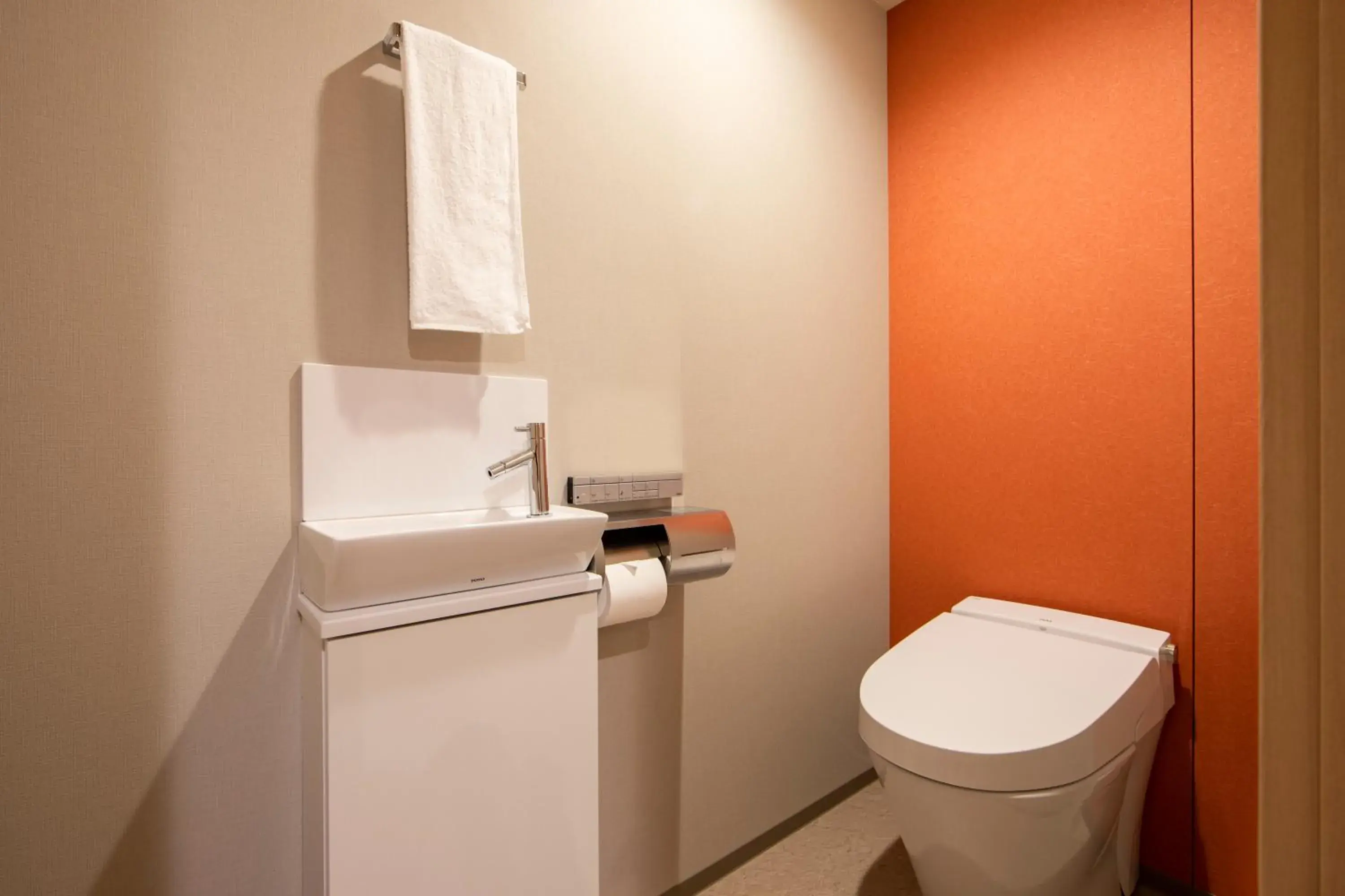 Toilet, Bathroom in karaksa hotel TOKYO STATION