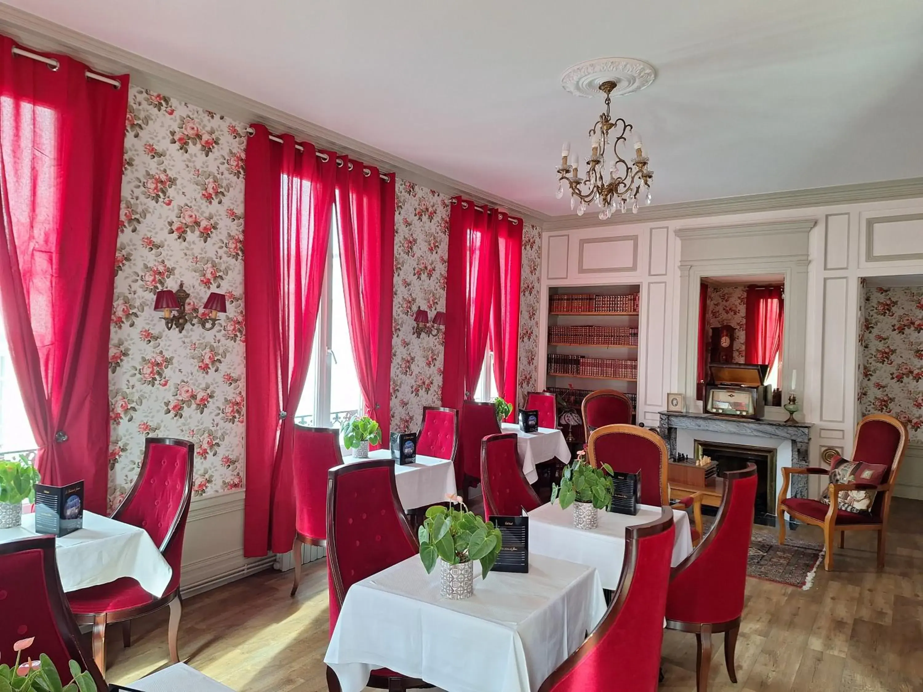 Restaurant/Places to Eat in Hotel de Charme La Bonne Adresse