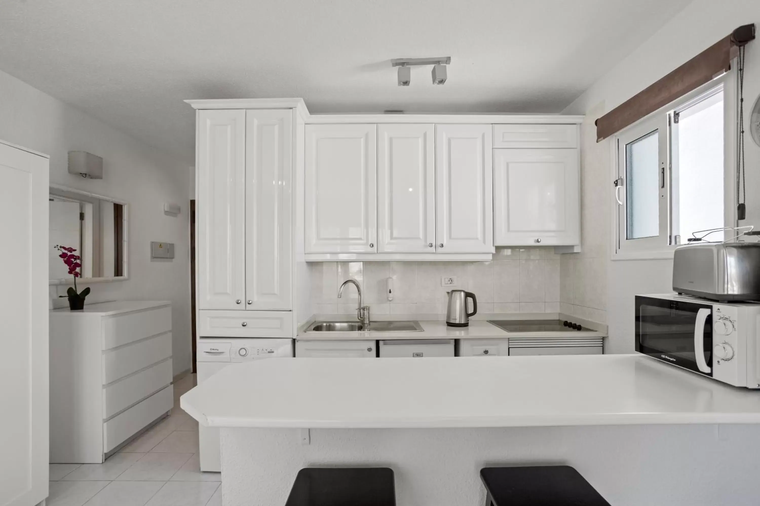 Kitchen or kitchenette, Kitchen/Kitchenette in Wyndham Residences Golf del Sur