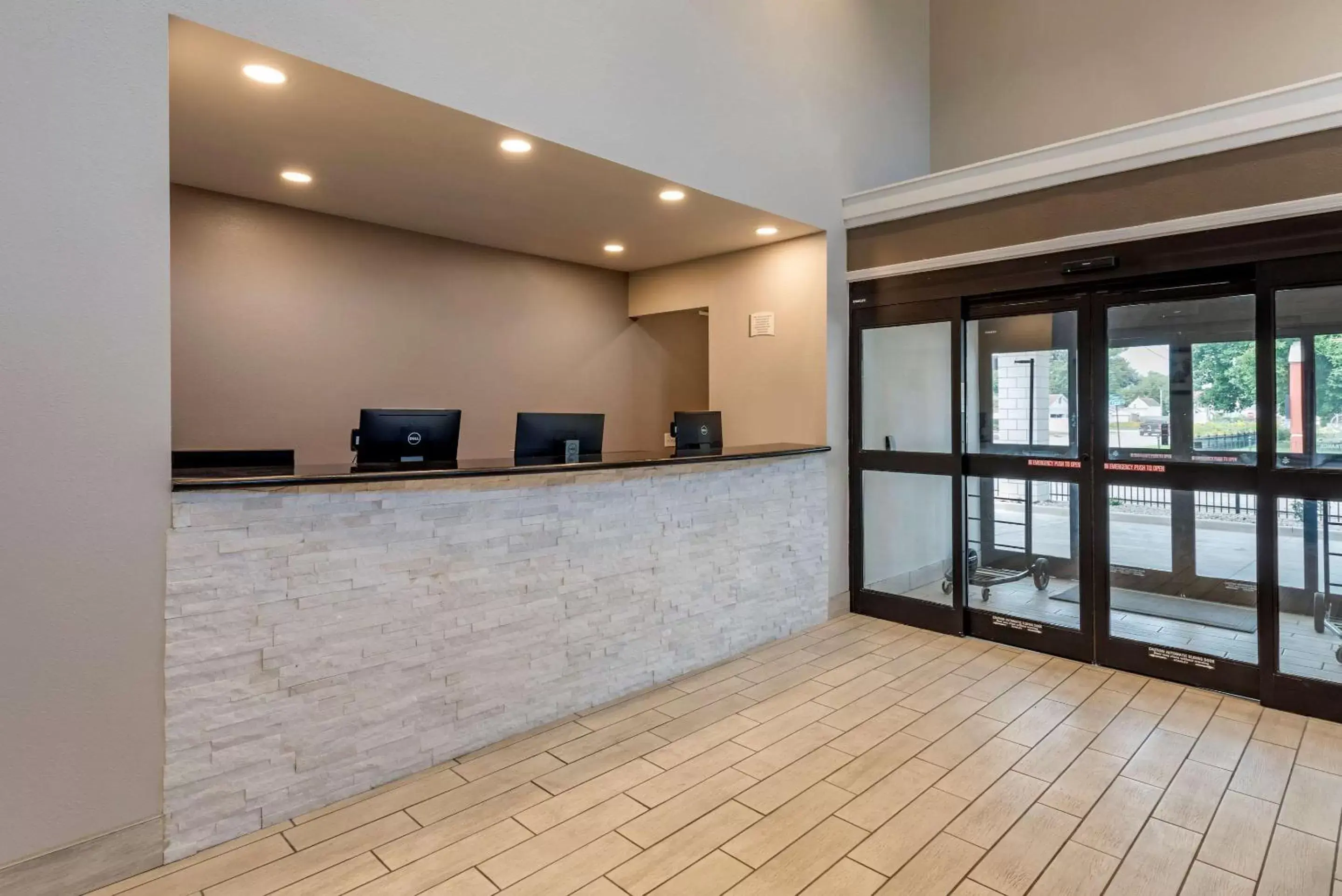 Lobby or reception in Quality Inn & Suites Evansville Downtown