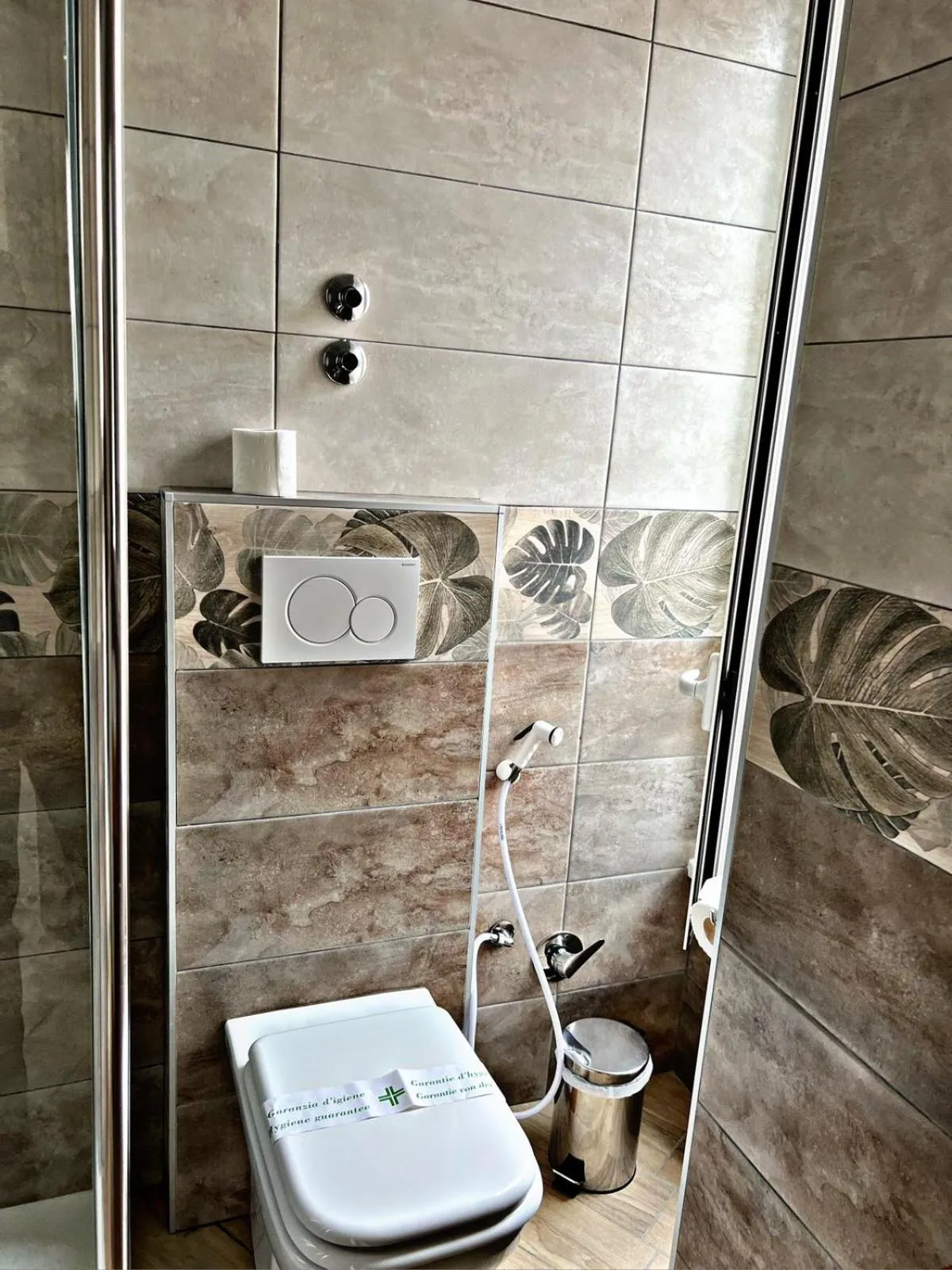 Bathroom in In the Center Guesthouse