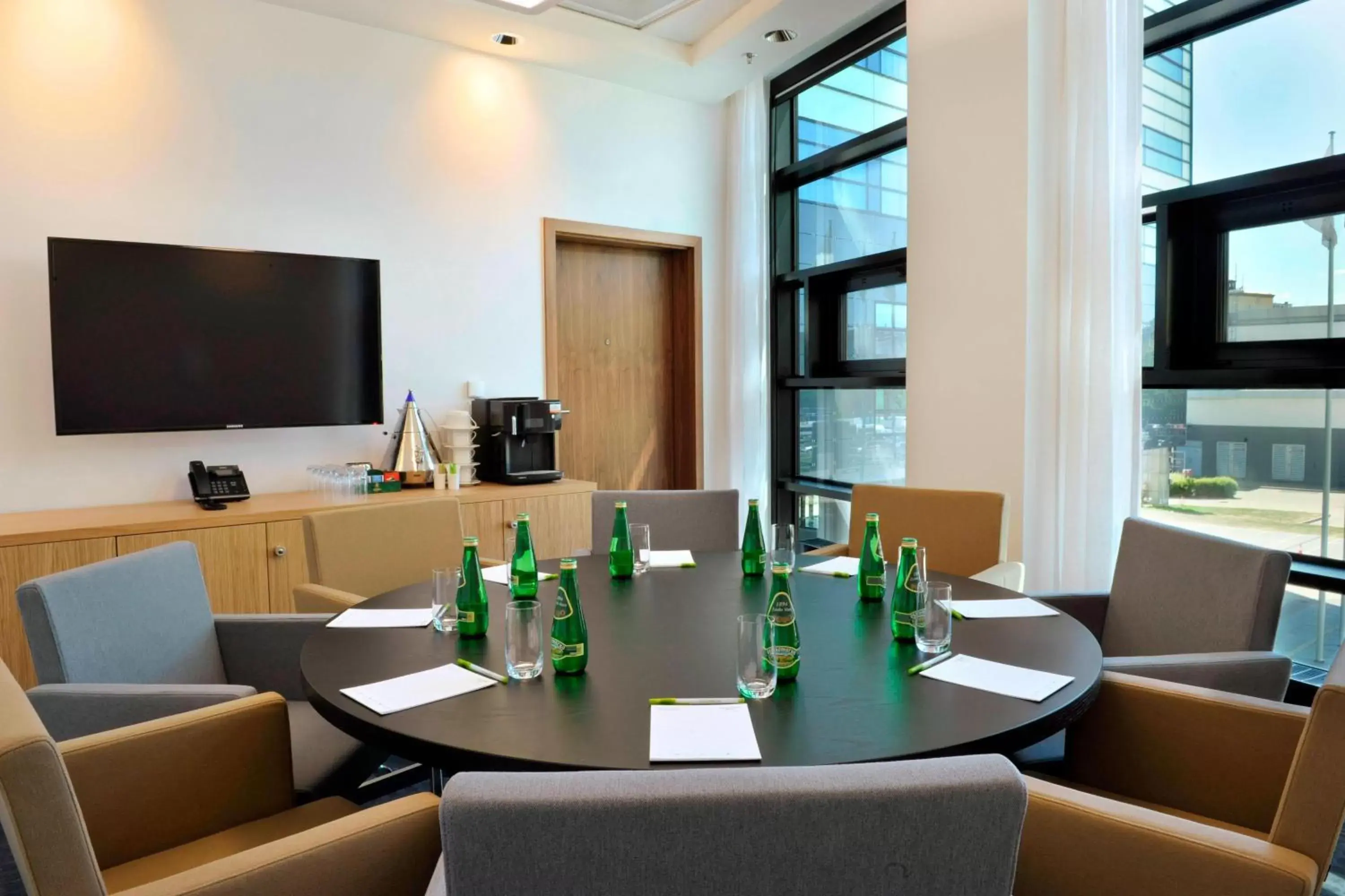 Meeting/conference room in Courtyard by Marriott Gdynia Waterfront