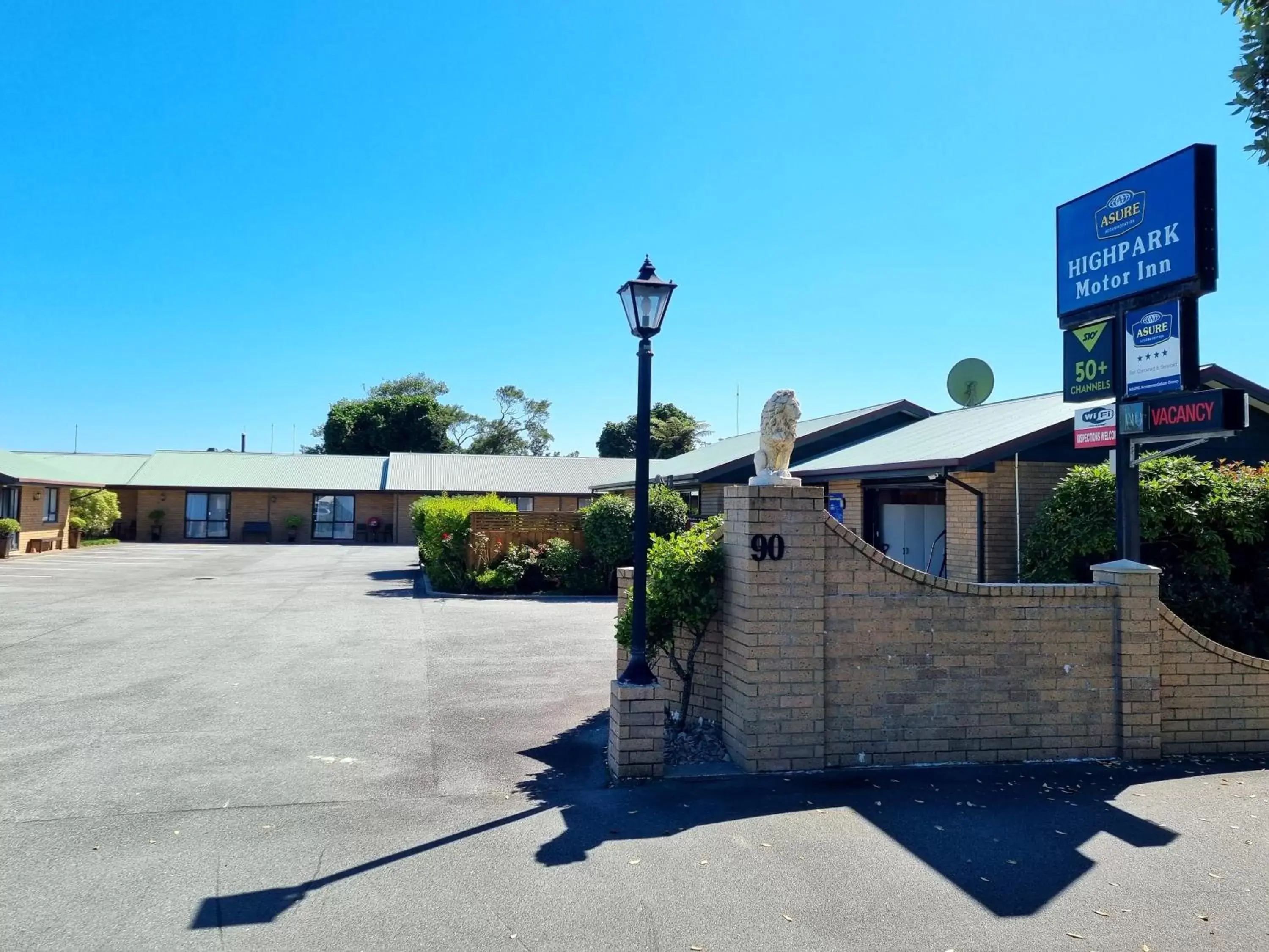 Property Building in ASURE Highpark Motor Inn