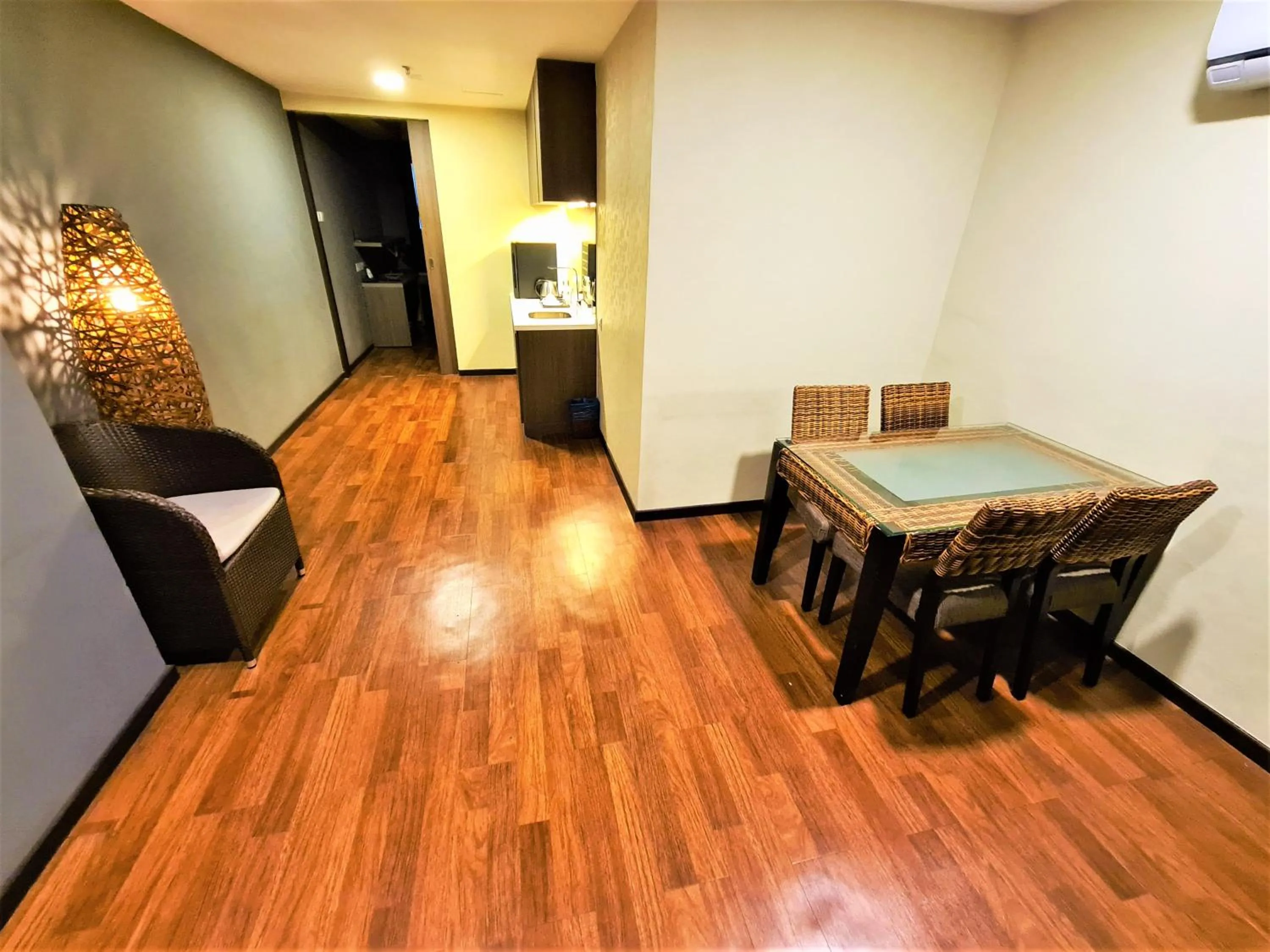 Dining area in Nexus Regency Suites & Hotel